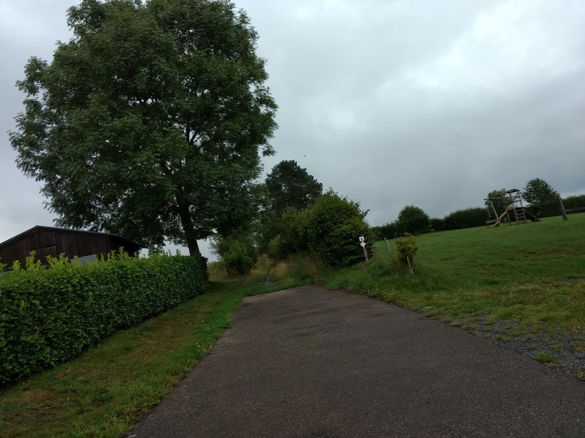 Street view near Le Sommet de Mont, Houffalize — © polyglot (CC BY-SA · Mapillary)
