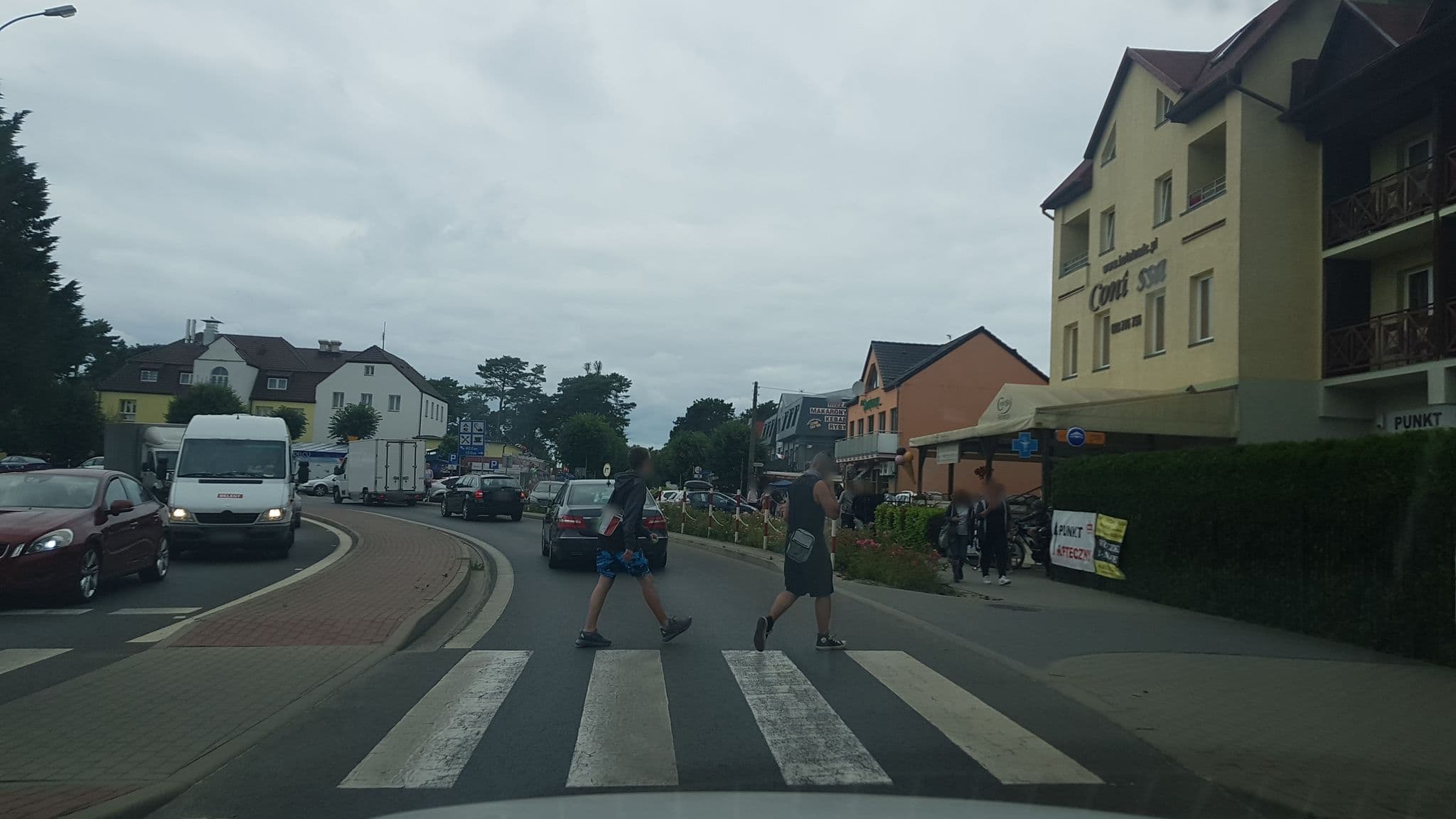 Street view near "Contessa" - budynek D, Dziwnów — © masterofnoroad (CC BY-SA · Mapillary)