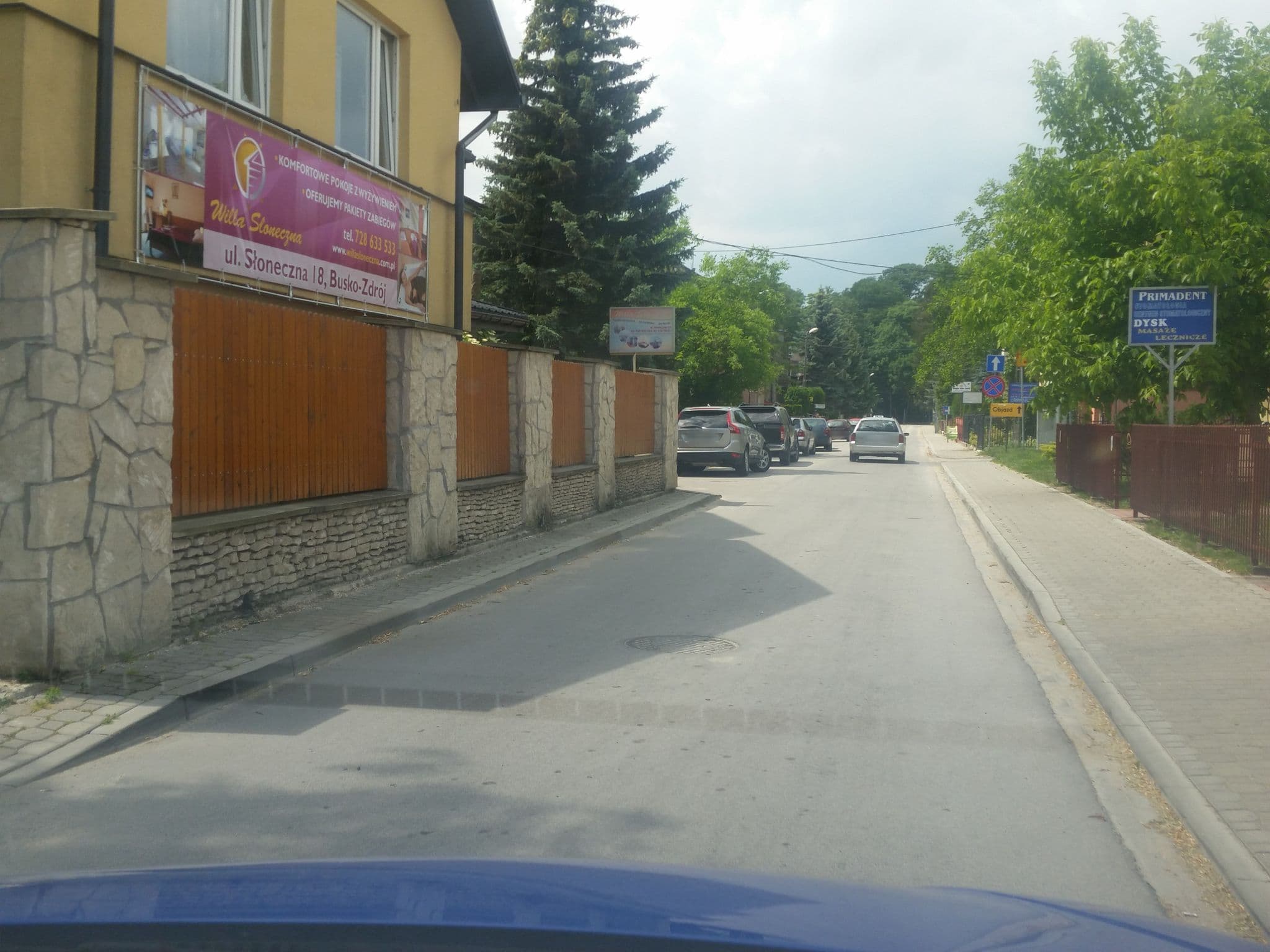 Street view near Willa Zdrojowa Park, Busko-Zdrój — © ireun (CC BY-SA · Mapillary)