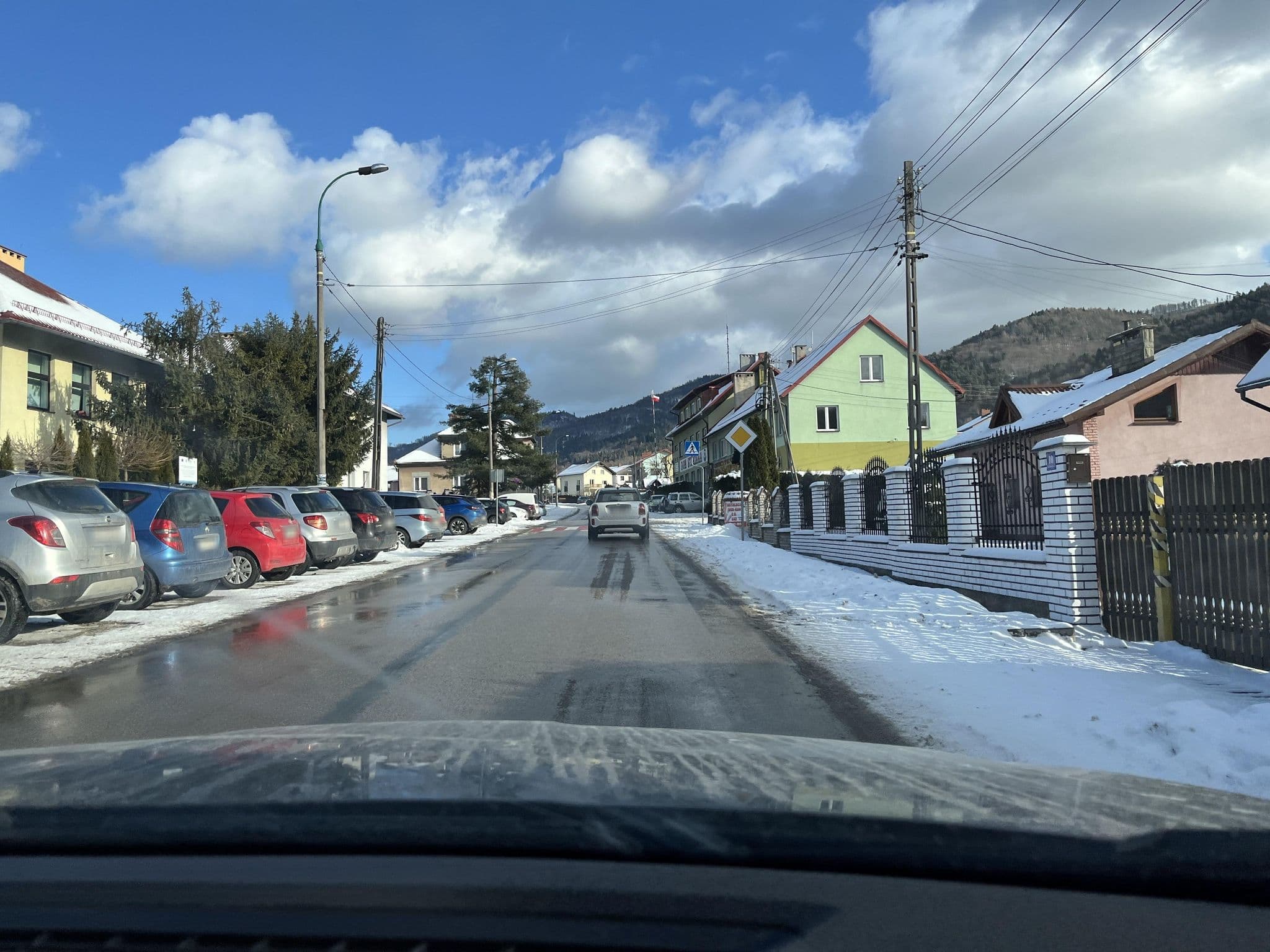 Street view near Domek Jano, Międzybrodzie Bialskie — © Tymoteusz_ (CC BY-SA · Mapillary)