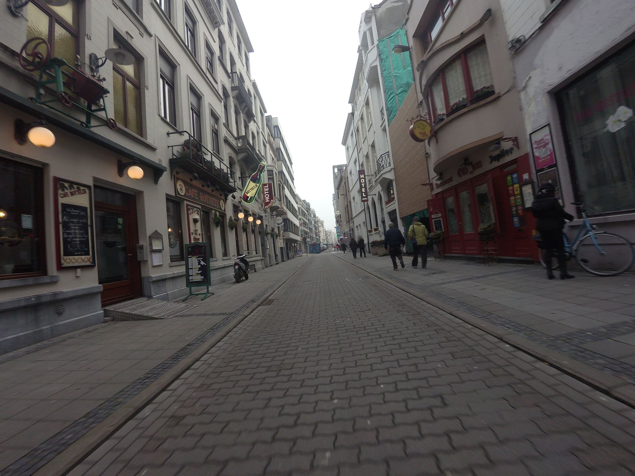Street view near Hotel Botteltje, Ostend — © filipc (CC BY-SA · Mapillary)