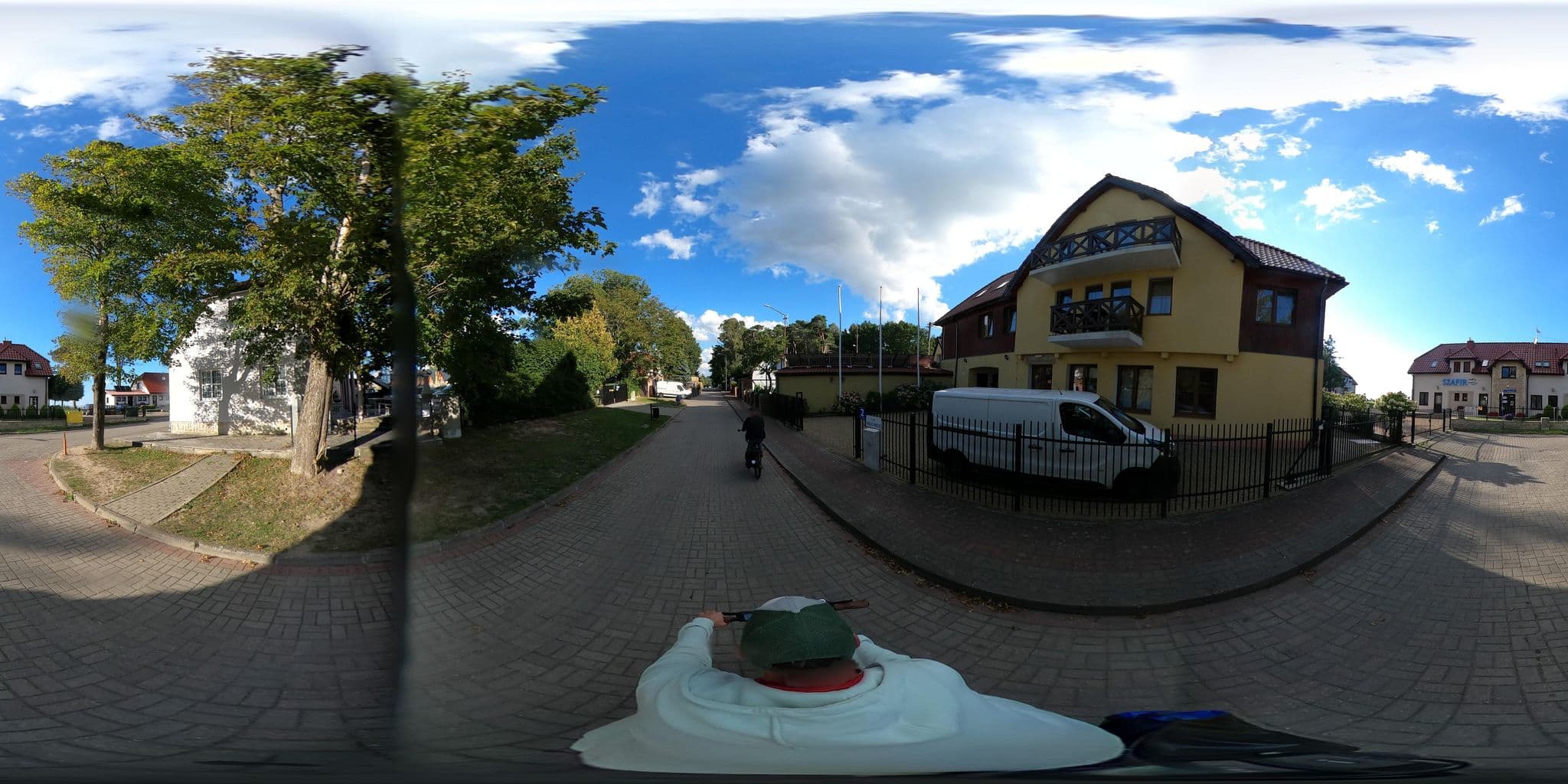 Street view near Słoneczna Plaża, Darłówko