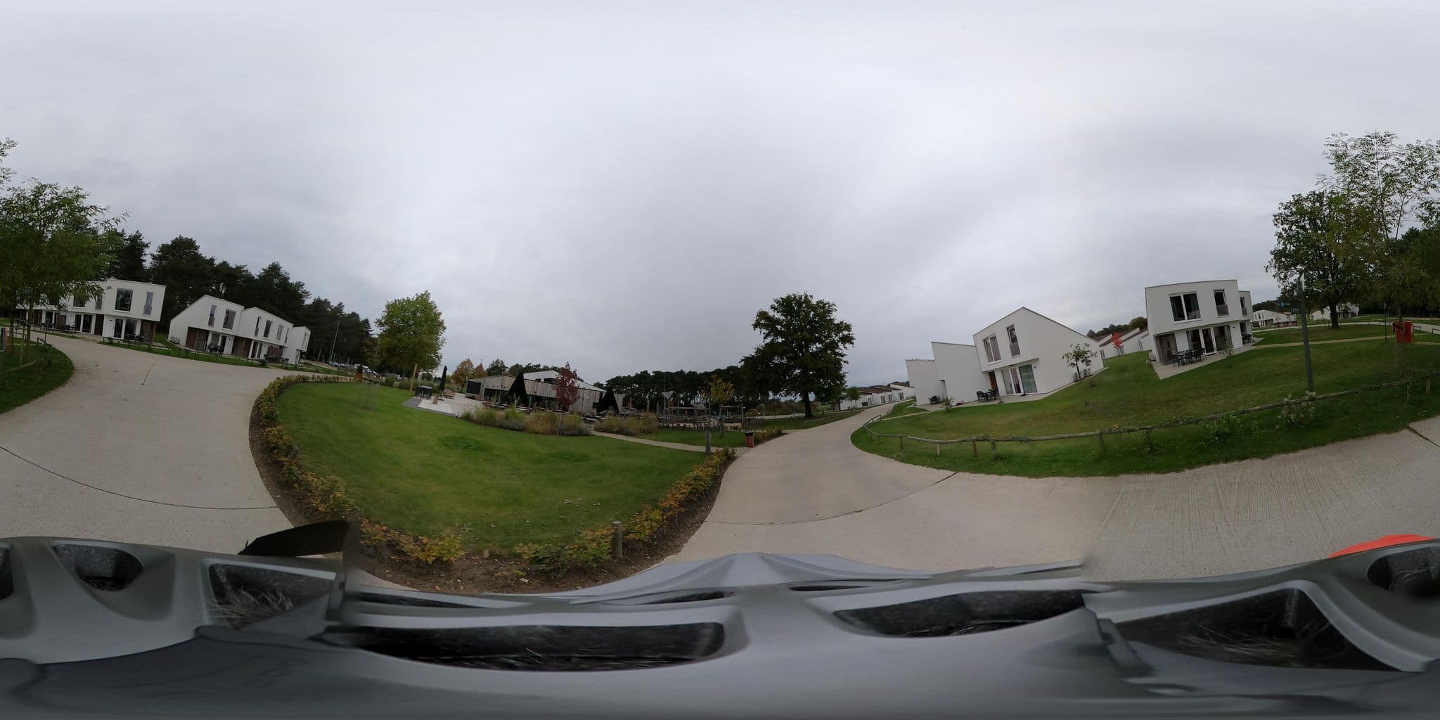 Street view near 102, Eksel — © Eebie (CC BY-SA · Mapillary)