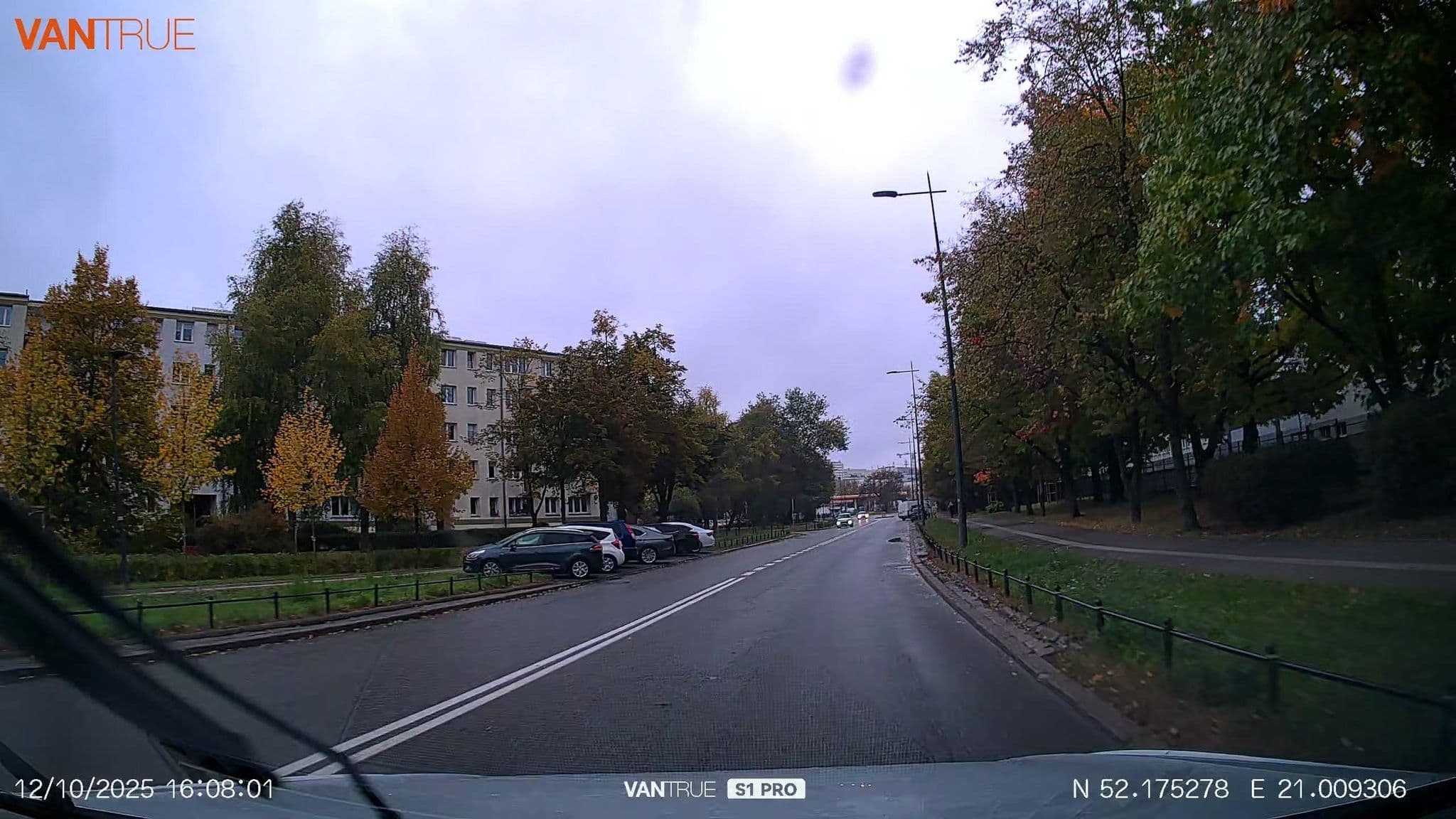 Street view near Pokoje Gościnne IFPAN-u, Mokotów — © Driven2574 (CC BY-SA · Mapillary)