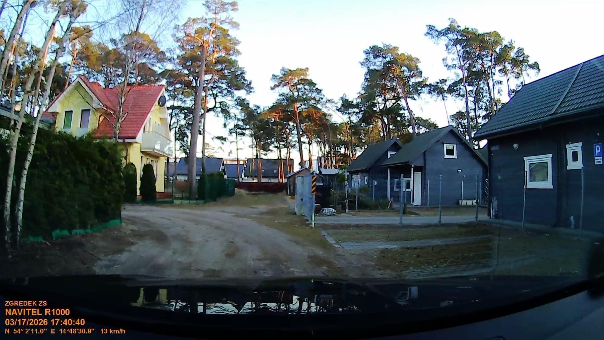 Street view near Domki Finezja, Dziwnów — © d3mol3k (CC BY-SA · Mapillary)