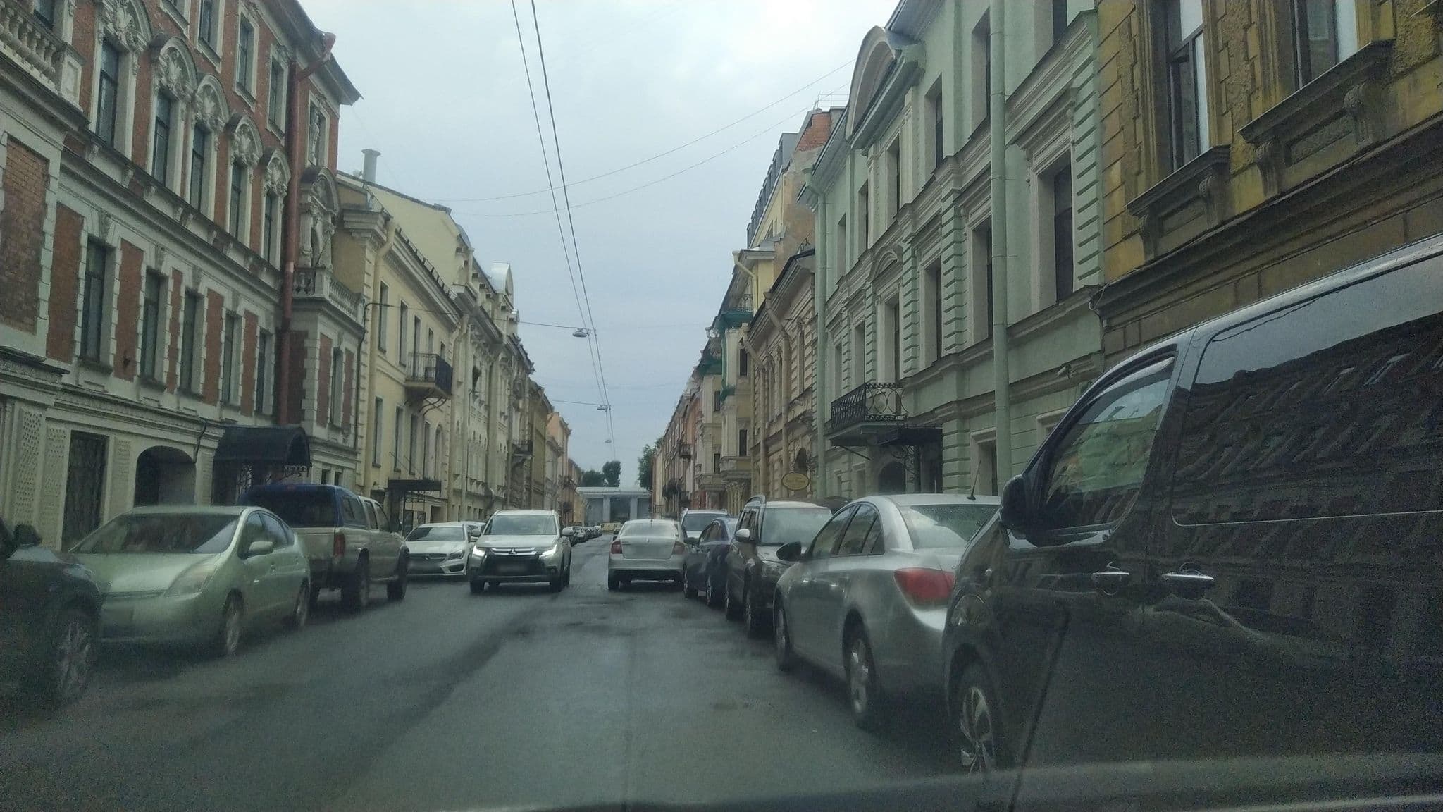 Street view near Academia, Admiralteisky — © ser9ei999 (CC BY-SA · Mapillary)