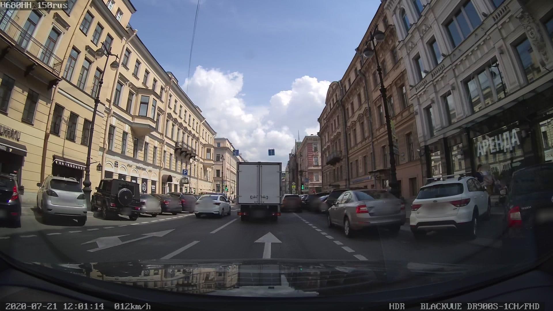 Street view near Helen, Saint Petersburg — © oleg_0402 (CC BY-SA · Mapillary)