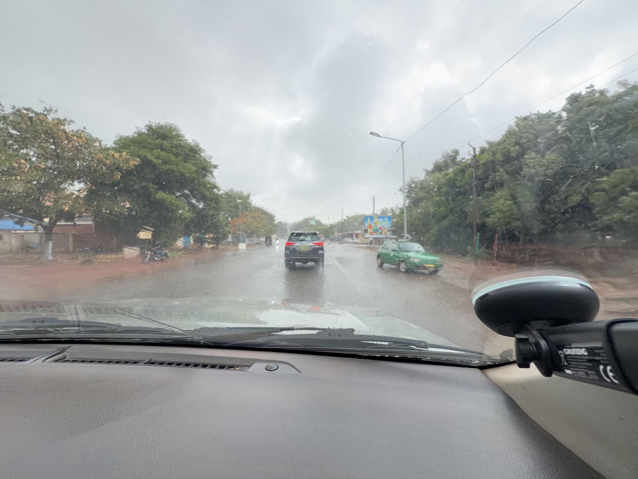 Street view near L'Amandine (ex Villa Kambou), Bobo-Dioulasso — © patrickkabore (CC BY-SA · Mapillary)
