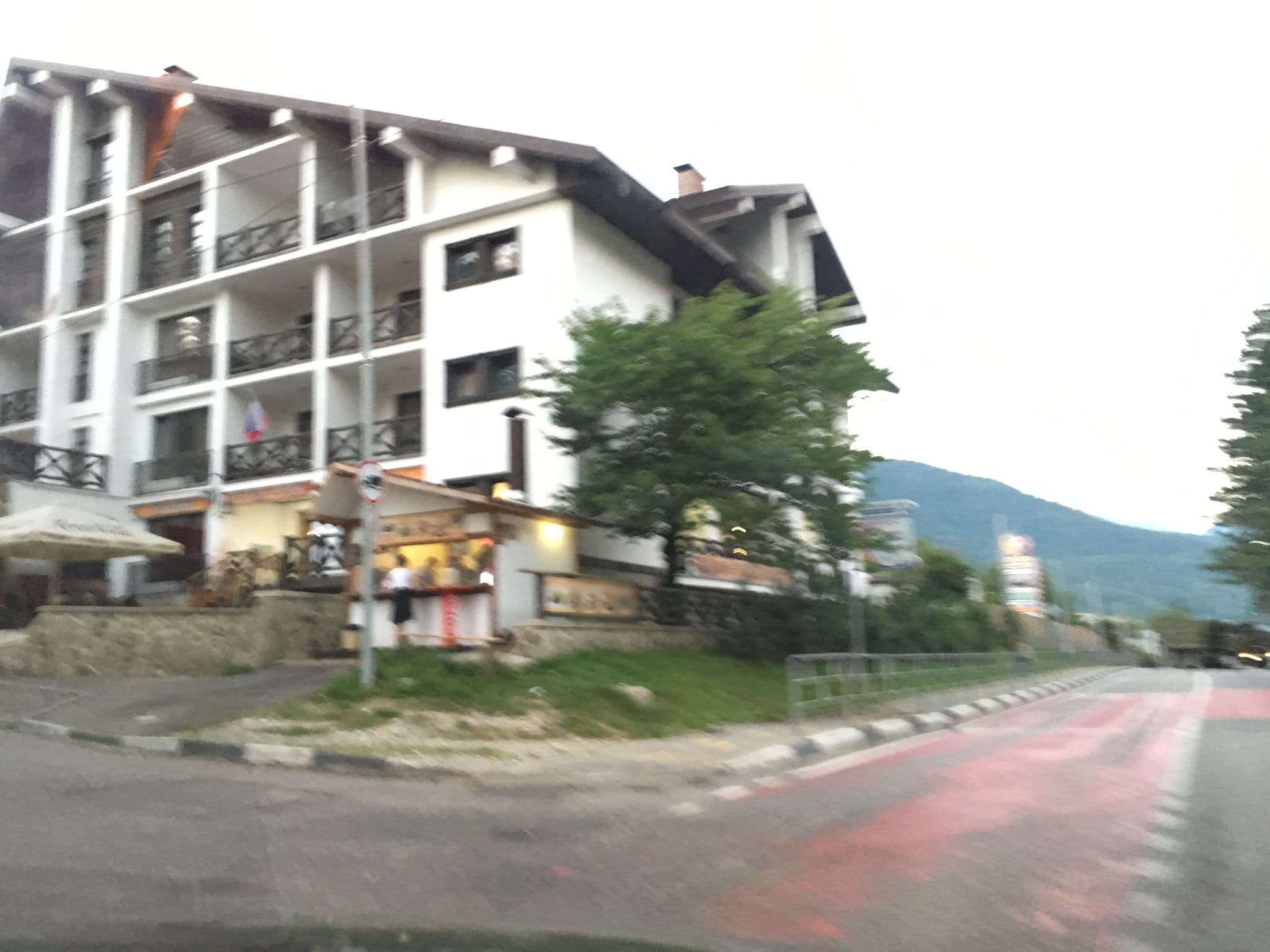 Street view near Co-Co Village, Vysokoye — © nikitab (CC BY-SA · Mapillary)