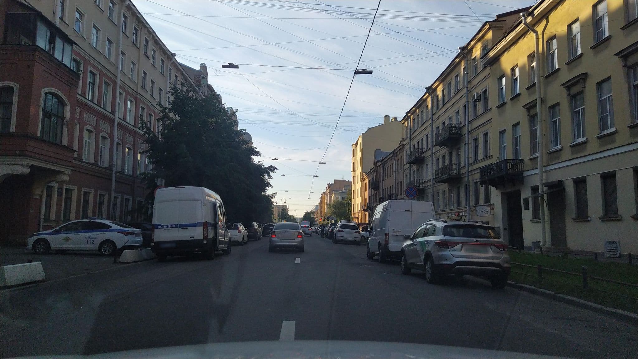 Street view near 18 Line, Vasyl'evsky Ostrov — © ser9ei999 (CC BY-SA · Mapillary)
