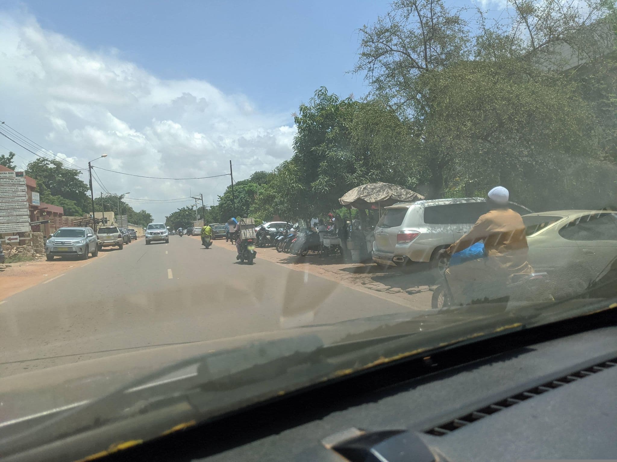 Street view near Villa Yirisuma, Ouagadougou