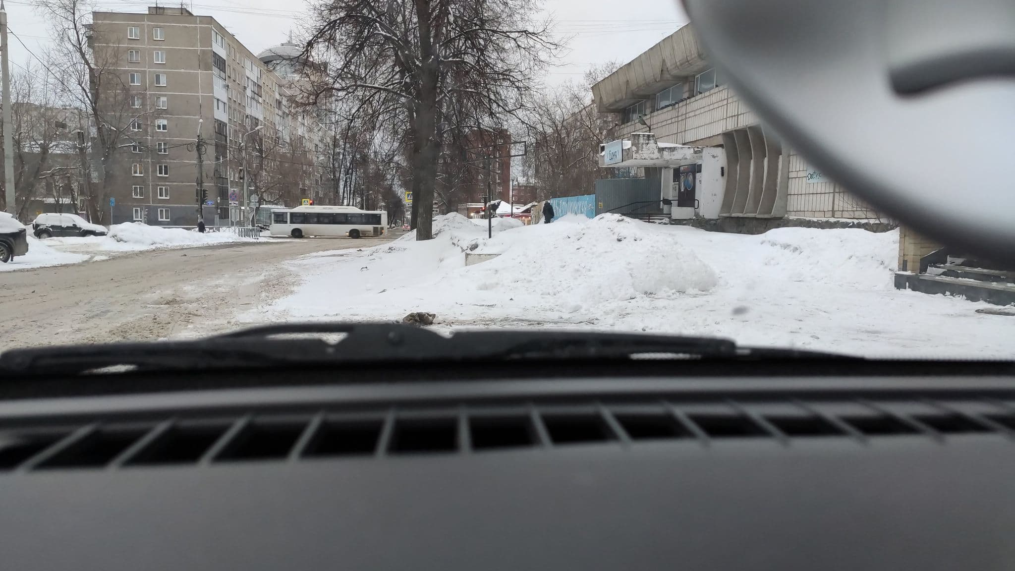 Street view near New Star, Perm — © phoneuploader (CC BY-SA · Mapillary)