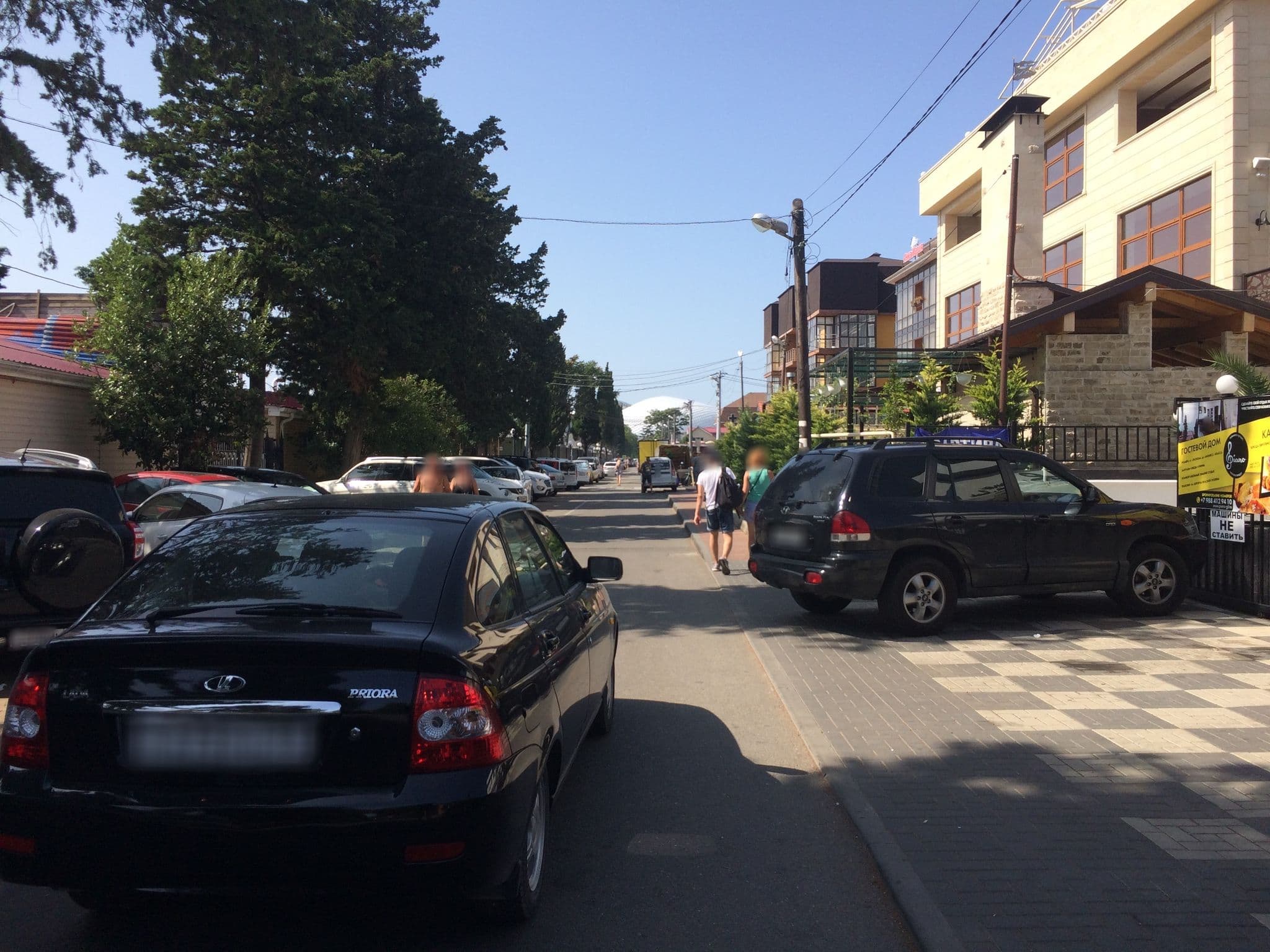 Street view near Riffos, Sirius — © dmitriynikitin (CC BY-SA · Mapillary)