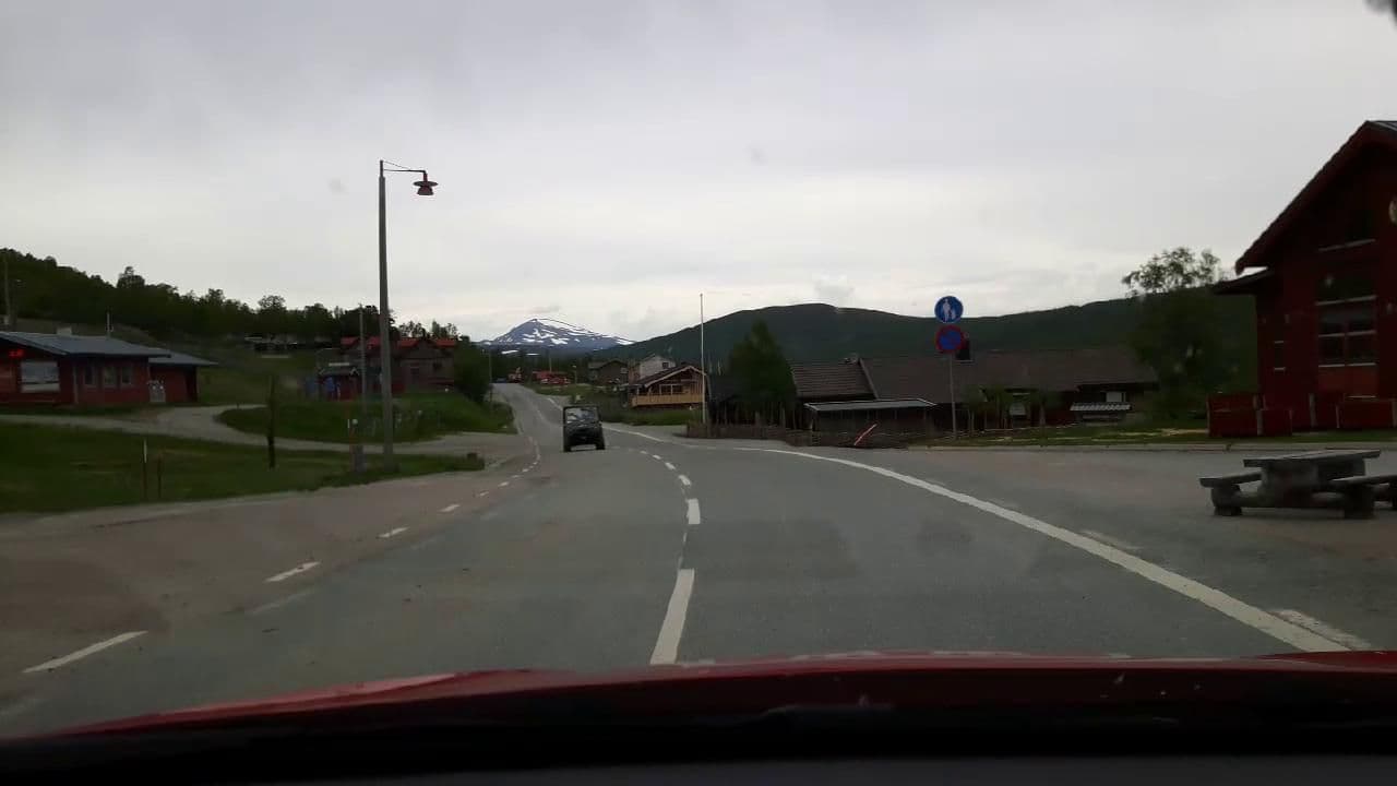 Street view near Fjällgården, Åre — © roadroid (CC BY-SA · Mapillary)
