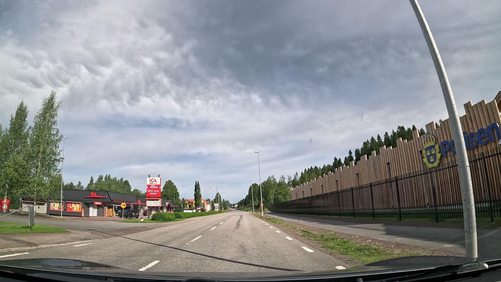 Street view near Med Självhushåll, Malung — © thewizard (CC BY-SA · Mapillary)