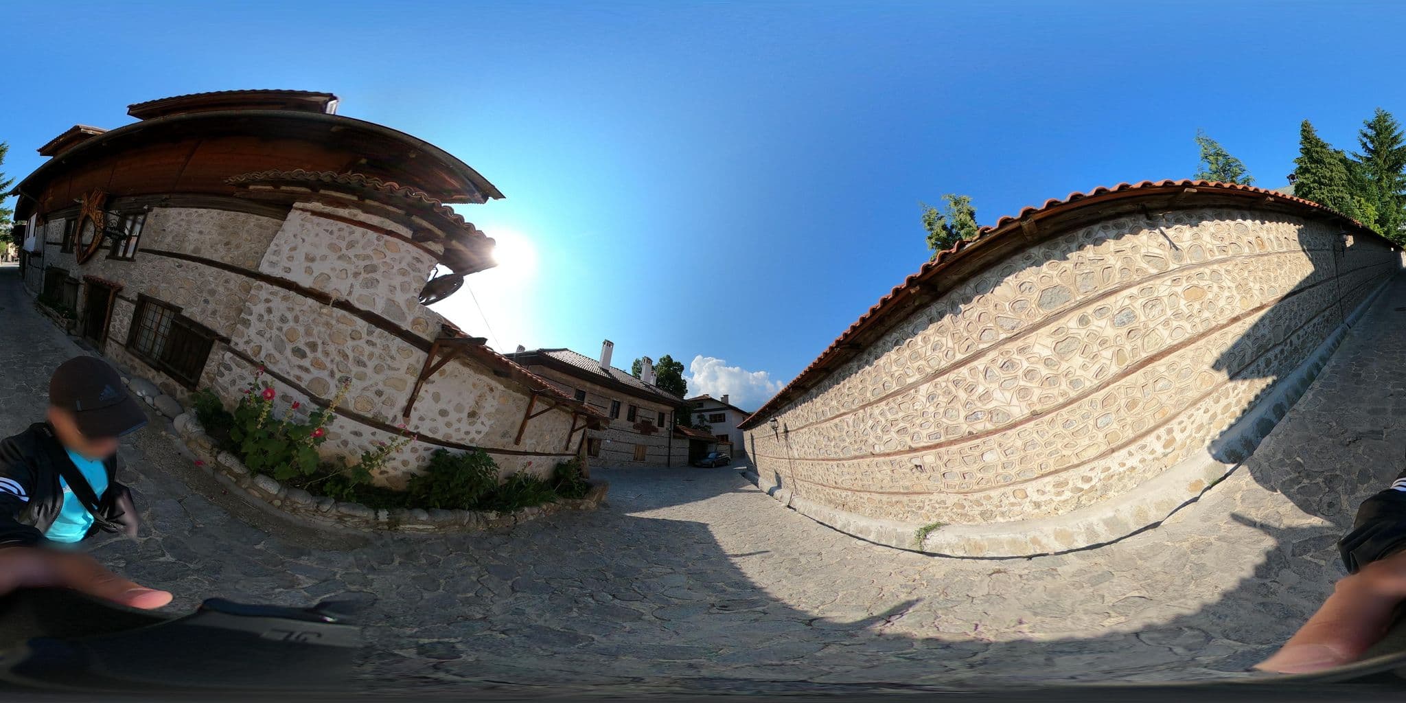 Street view near Dedo Pene, Bansko — © alexanderbtodorov (CC BY-SA · Mapillary)