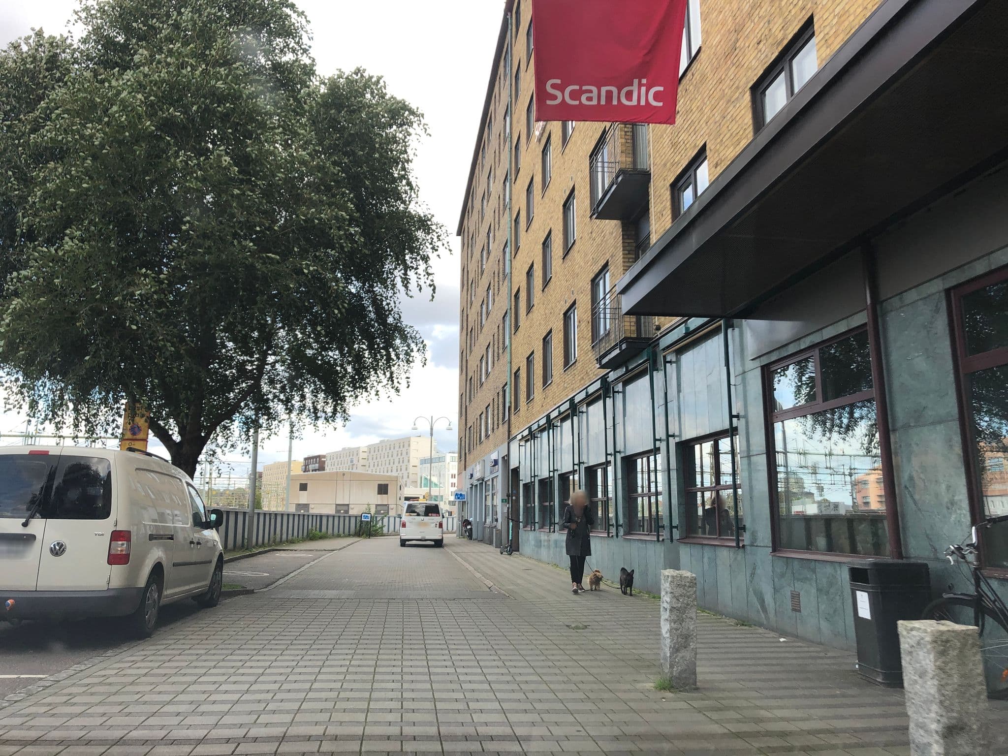 Street view near Scandic No. 25, Gothenburg — © bigroundbaby (CC BY-SA · Mapillary)