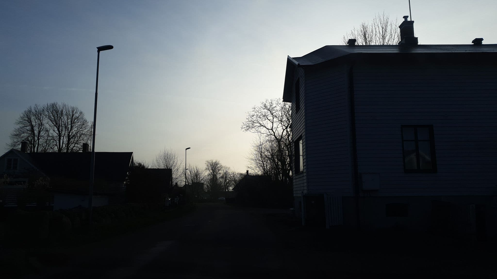 Street view near Svabesholms Kungsgård Pensionat, Gärsnäs — © jopparn (CC BY-SA · Mapillary)