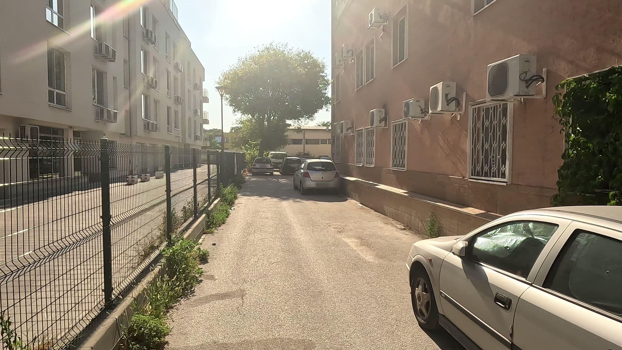 Street view near Globus, Plovdiv — © ivanatora (CC BY-SA · Mapillary)
