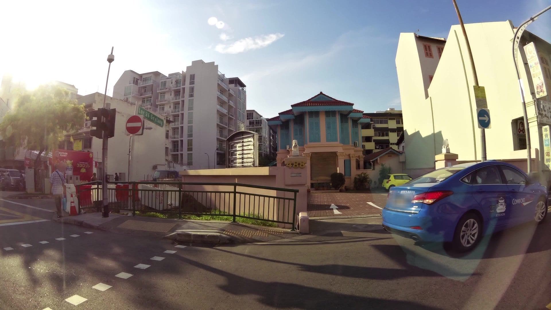 Street view near Meng Yew Hotel, Geylang — © kaartcam (CC BY-SA · Mapillary)