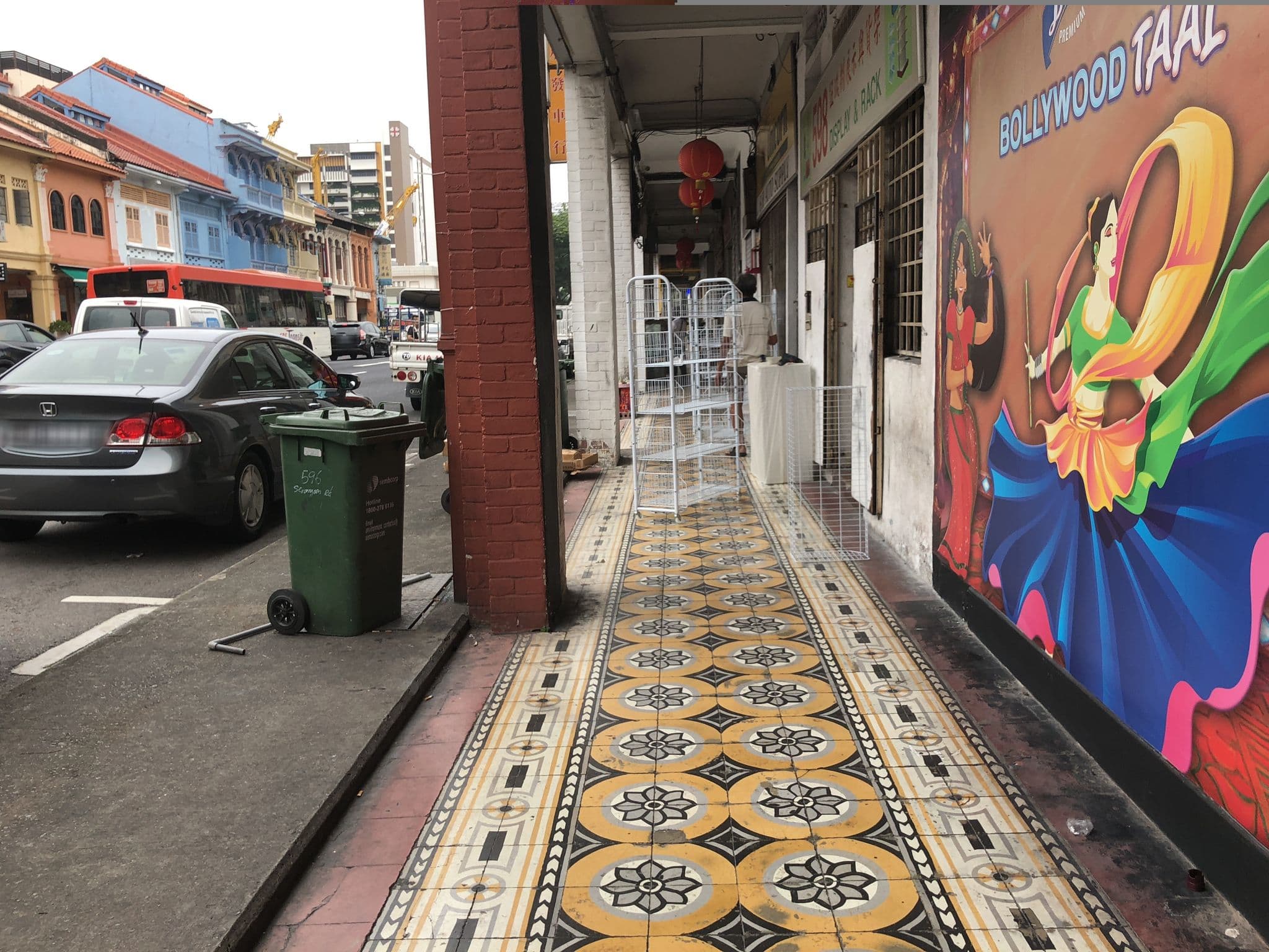 Street view near 60's Hostel, Farrer Park — © jeanchan21 (CC BY-SA · Mapillary)