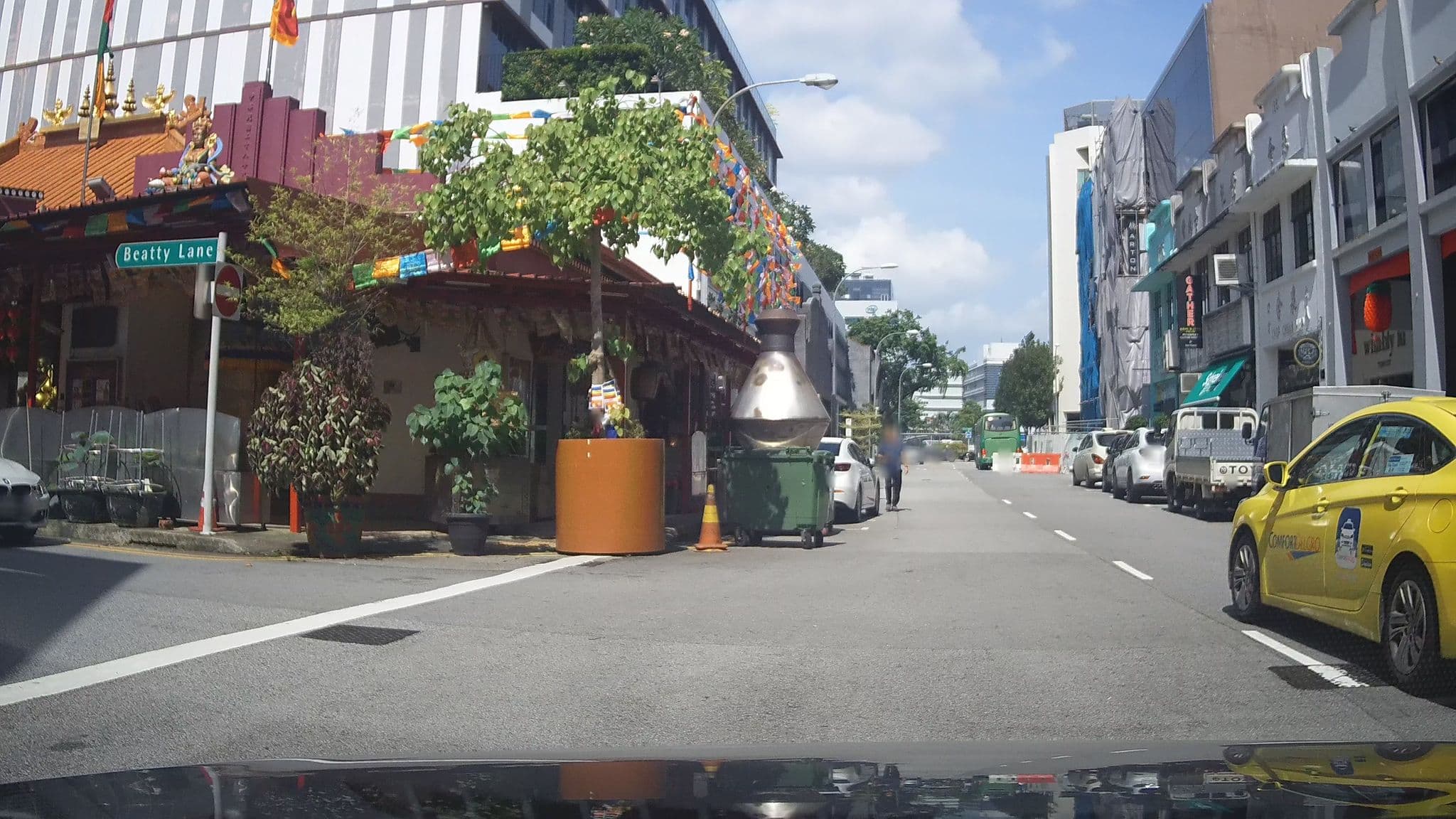Street view near Yan Hotel, Lavender — © ashishgrab (CC BY-SA · Mapillary)