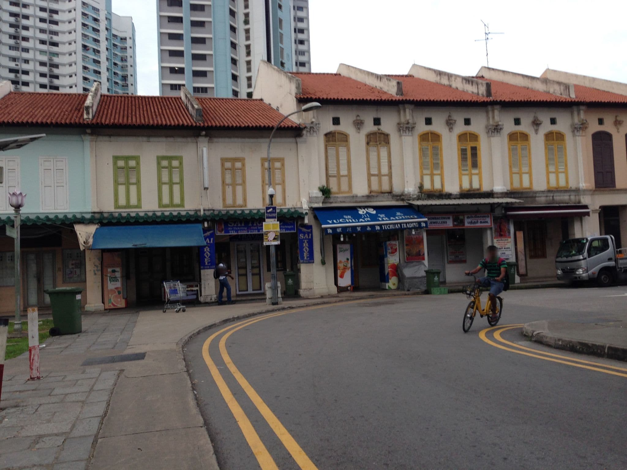 Street view near Park 22, Rochor — © raymyat (CC BY-SA · Mapillary)