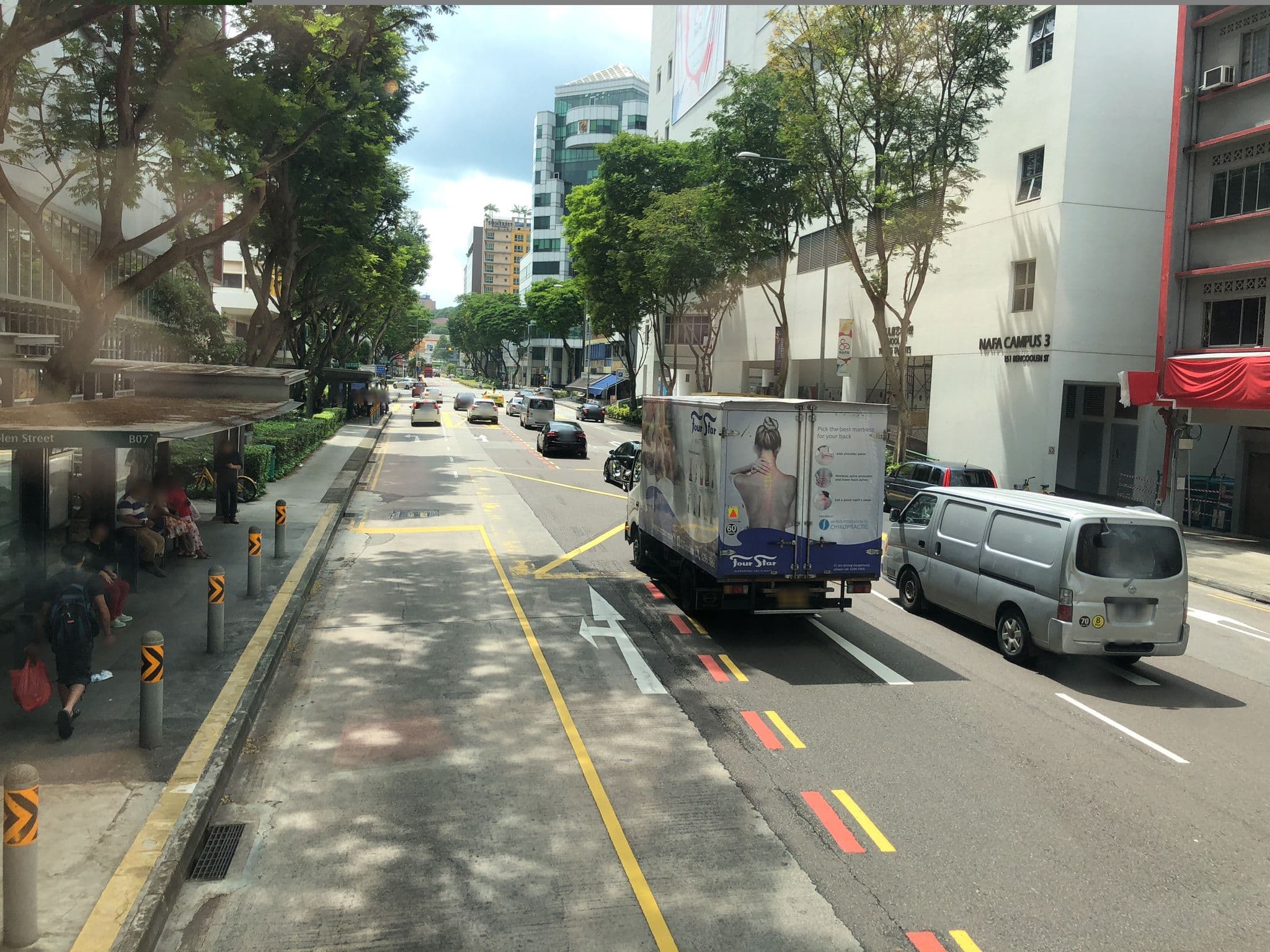 Street view near Summer View Hotel, Rochor — © jeanchan21 (CC BY-SA · Mapillary)