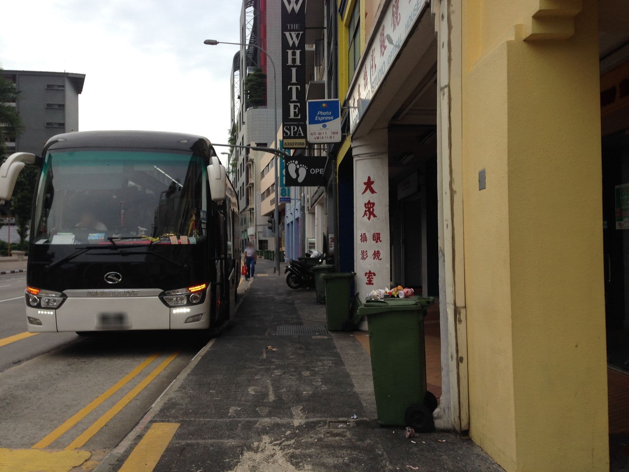 Street view near Ibis Budget Selegie, Rochor — © raymyat (CC BY-SA · Mapillary)