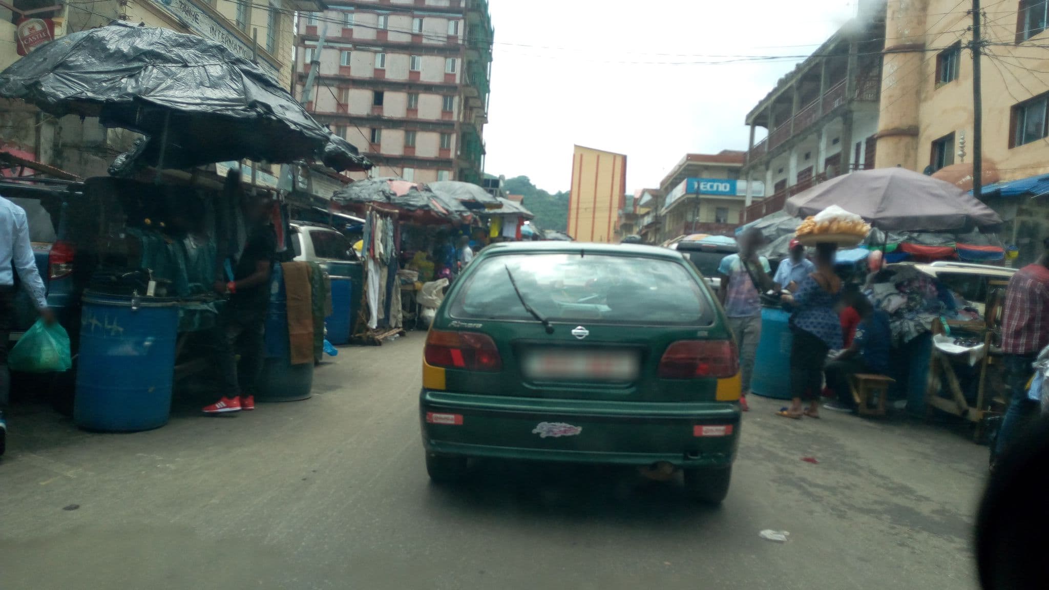 Street view near Sierra International Hotel, Freetown — © tommy001 (CC BY-SA · Mapillary)