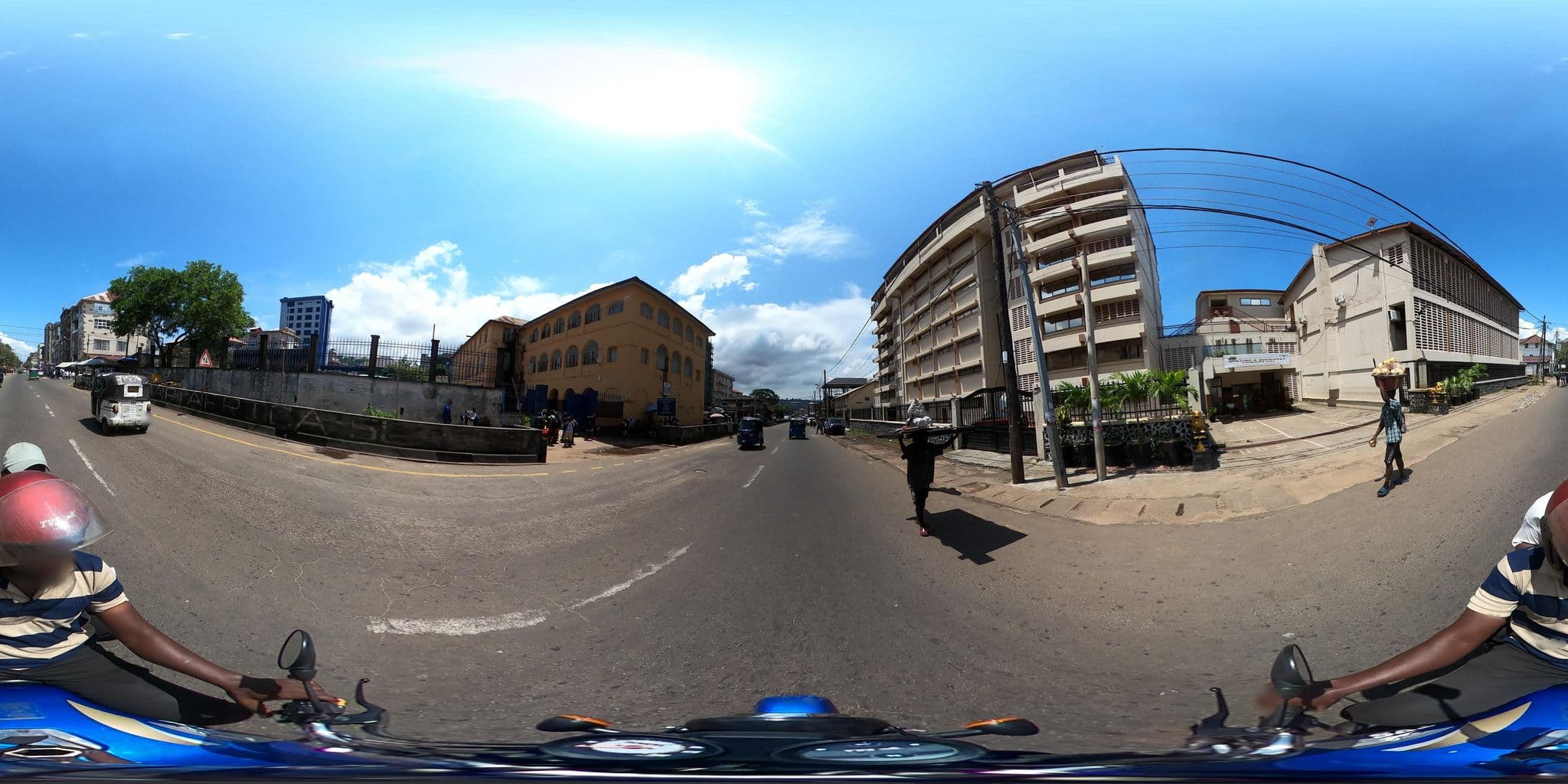 Street view near Comash USL Hostels, Freetown — © Abasieno (CC BY-SA · Mapillary)