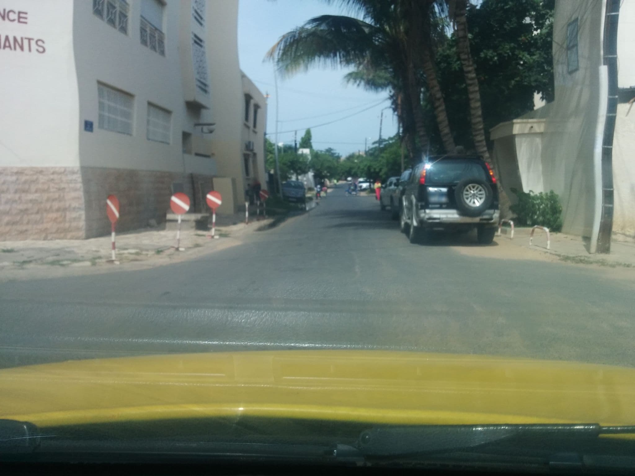 Street view near Résidence les Flamants, Mermoz Boabab — © laminendiaye (CC BY-SA · Mapillary)