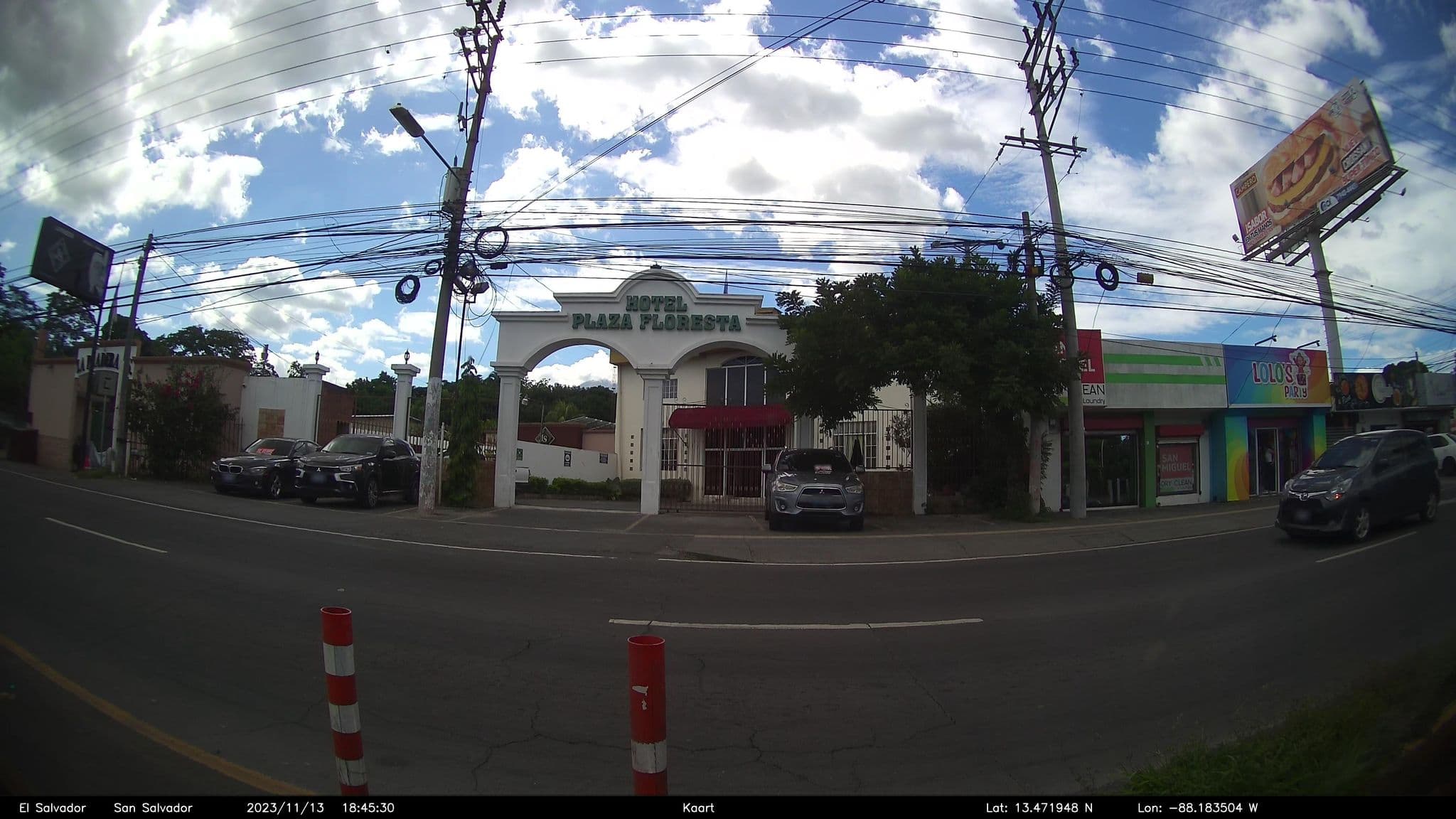 Street view near Hotel Plaza Floresta, San Miguel — © kaart_4 (CC BY-SA · Mapillary)