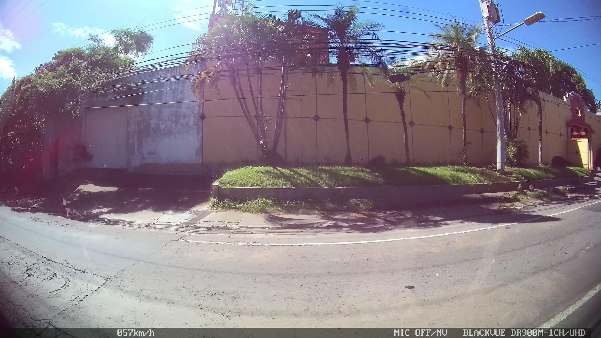 Street view near Hotel Florencia, San Miguel — © kaart_4 (CC BY-SA · Mapillary)