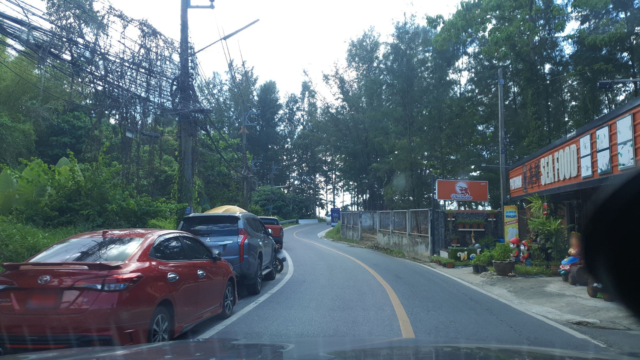 Street view near Naithon Beach Mansion, Ban Mai Khao