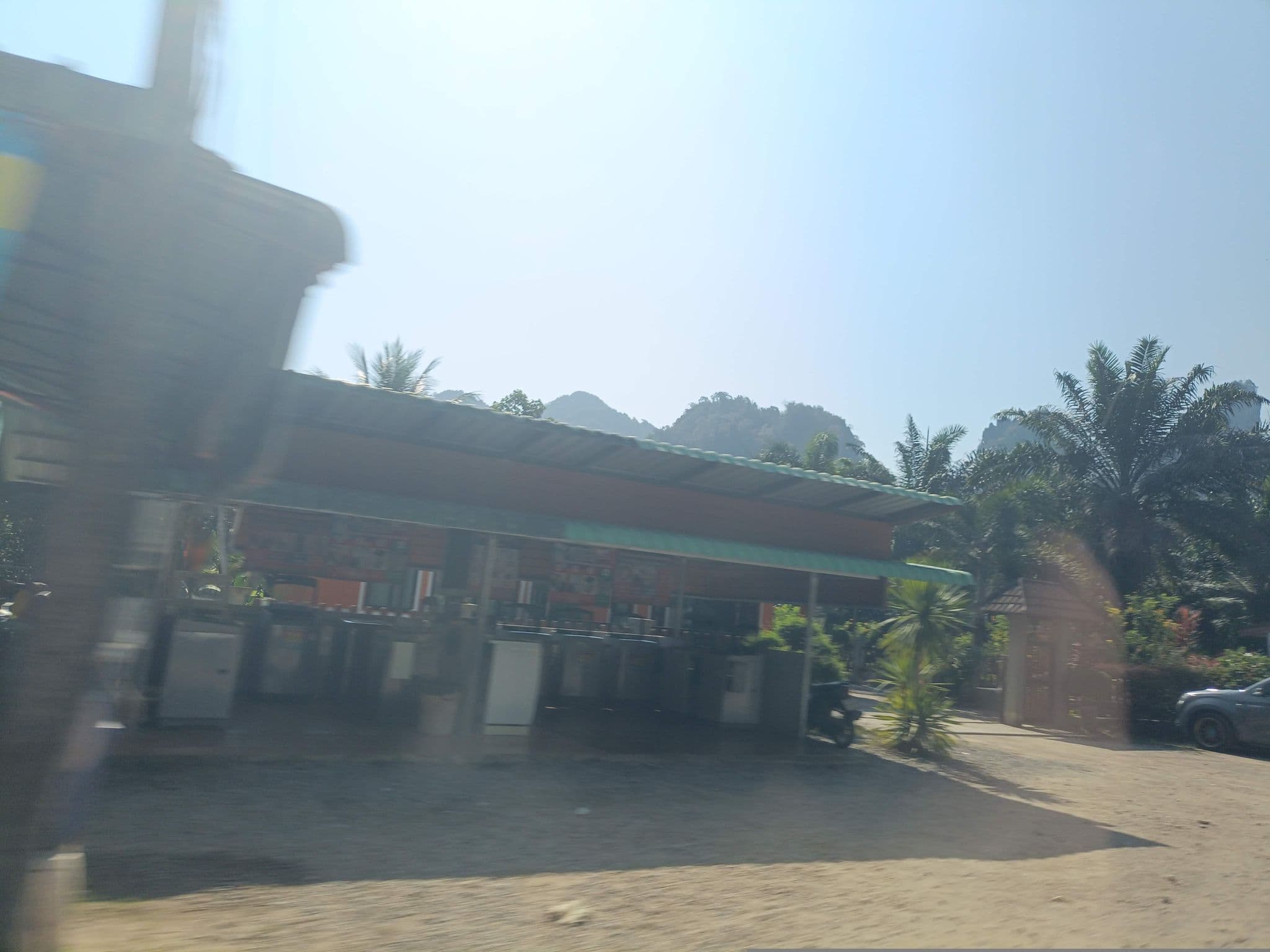 Street view near Las Orquideas Resort, Takua Pa