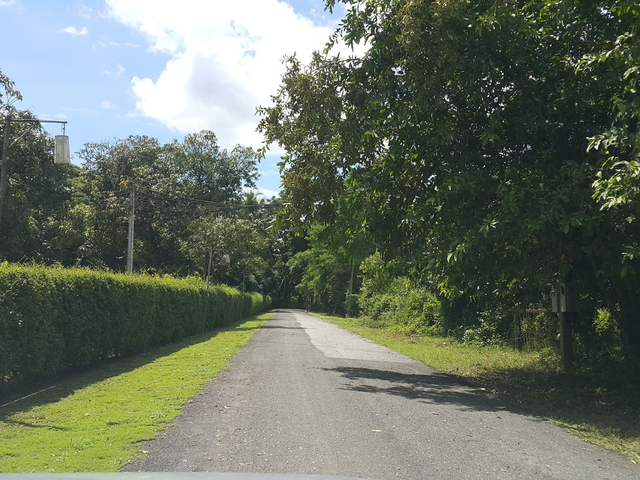 Street view near The Puka Boutique Resort, San Kamphaeng — © jrcarlsen (CC BY-SA · Mapillary)