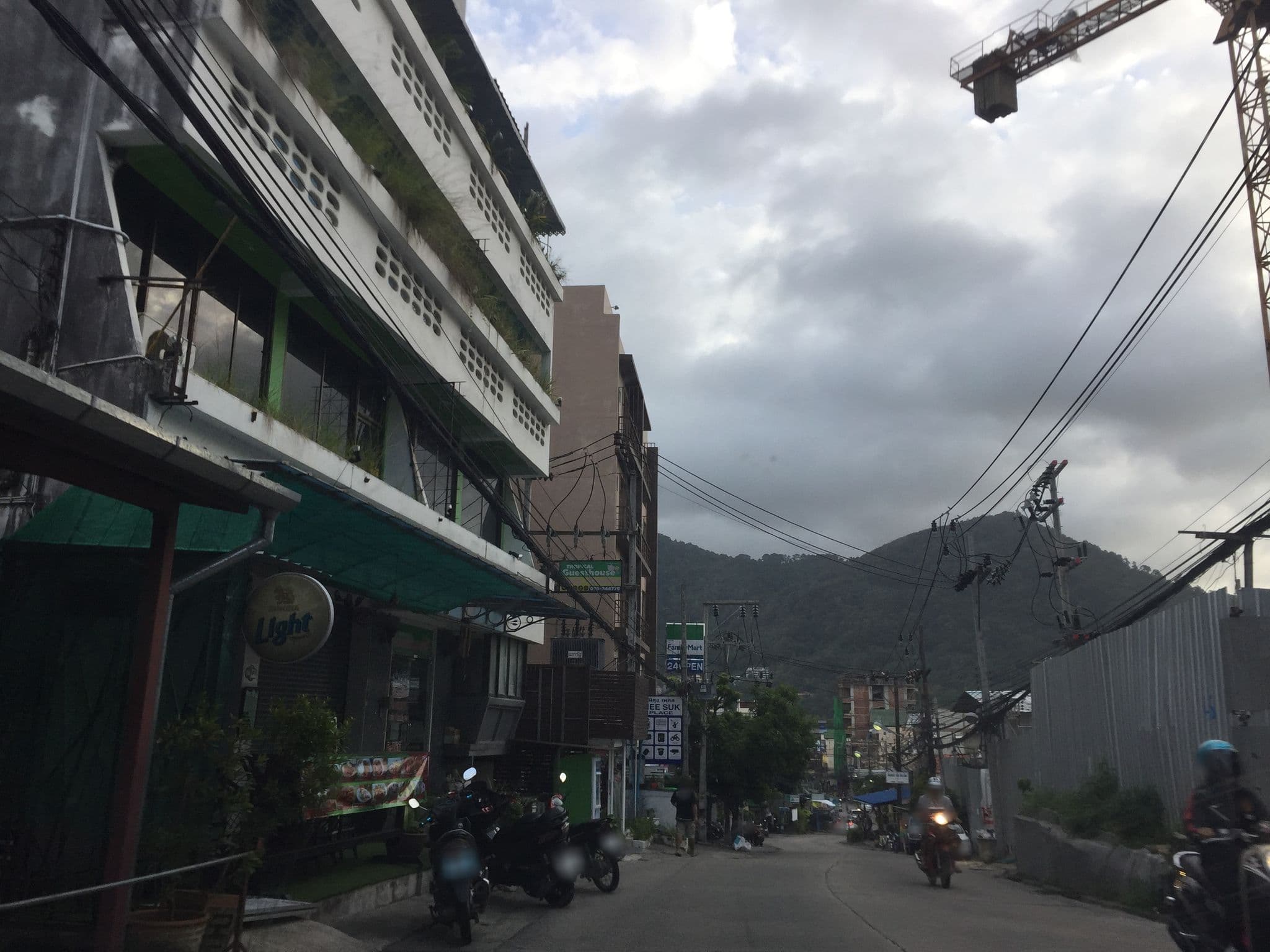 Street view near Kelly's Hotel and Residence, Patong — © chiaki33 (CC BY-SA · Mapillary)