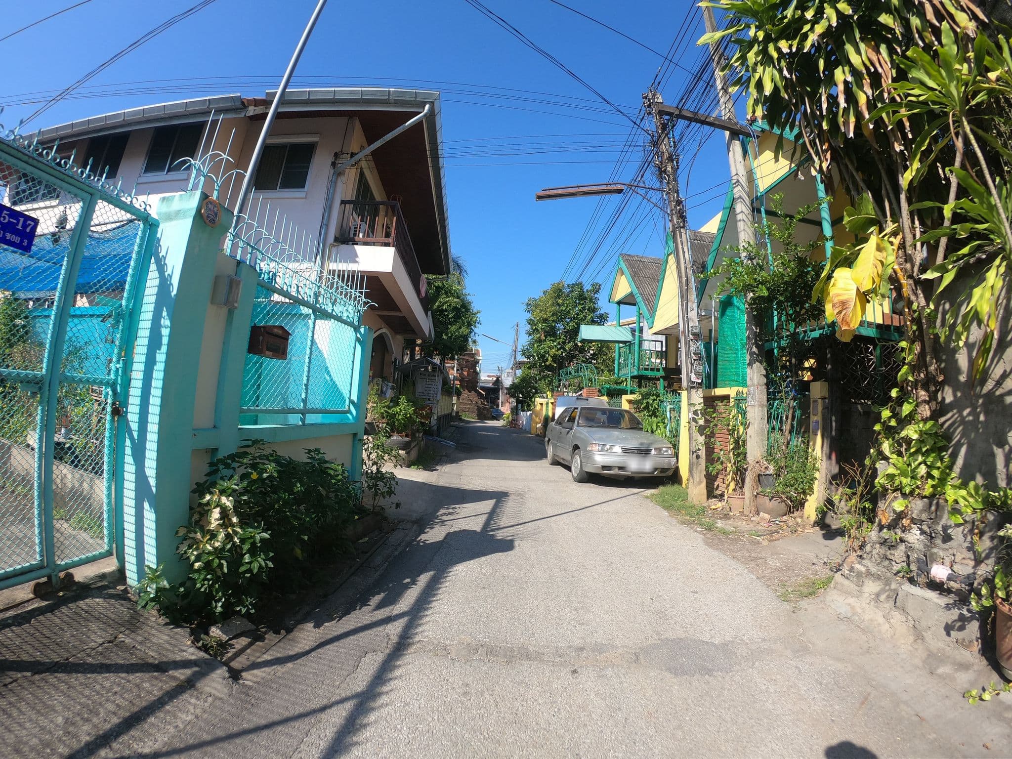 Street view near Eagle House, Chiang Mai