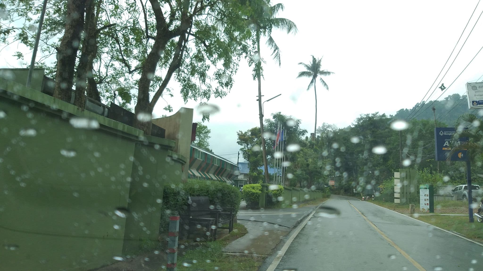 Street view near Mercure Hideaway, Ko Chang