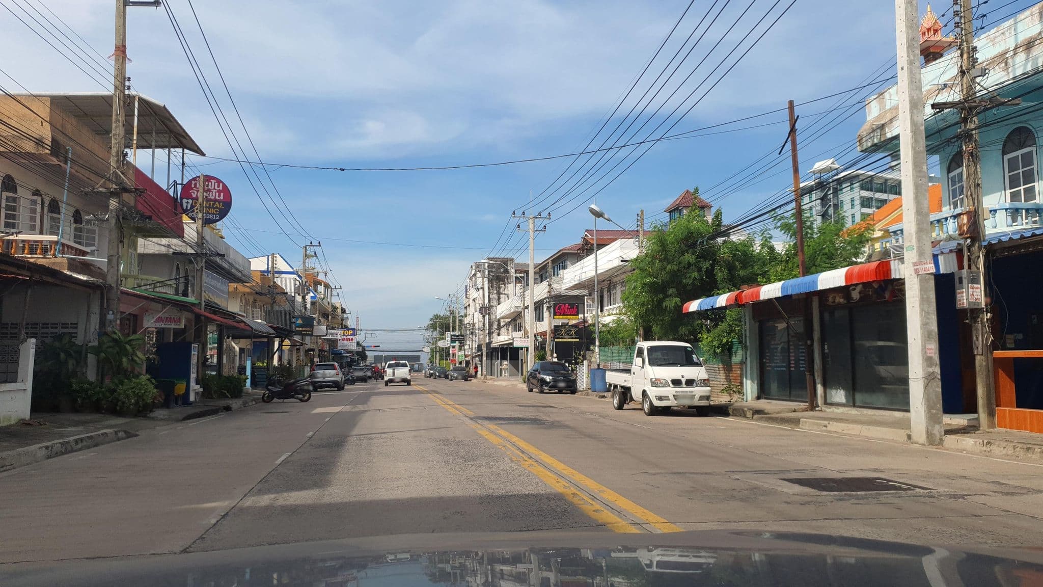 Street view near Angels Guest House, Pattaya