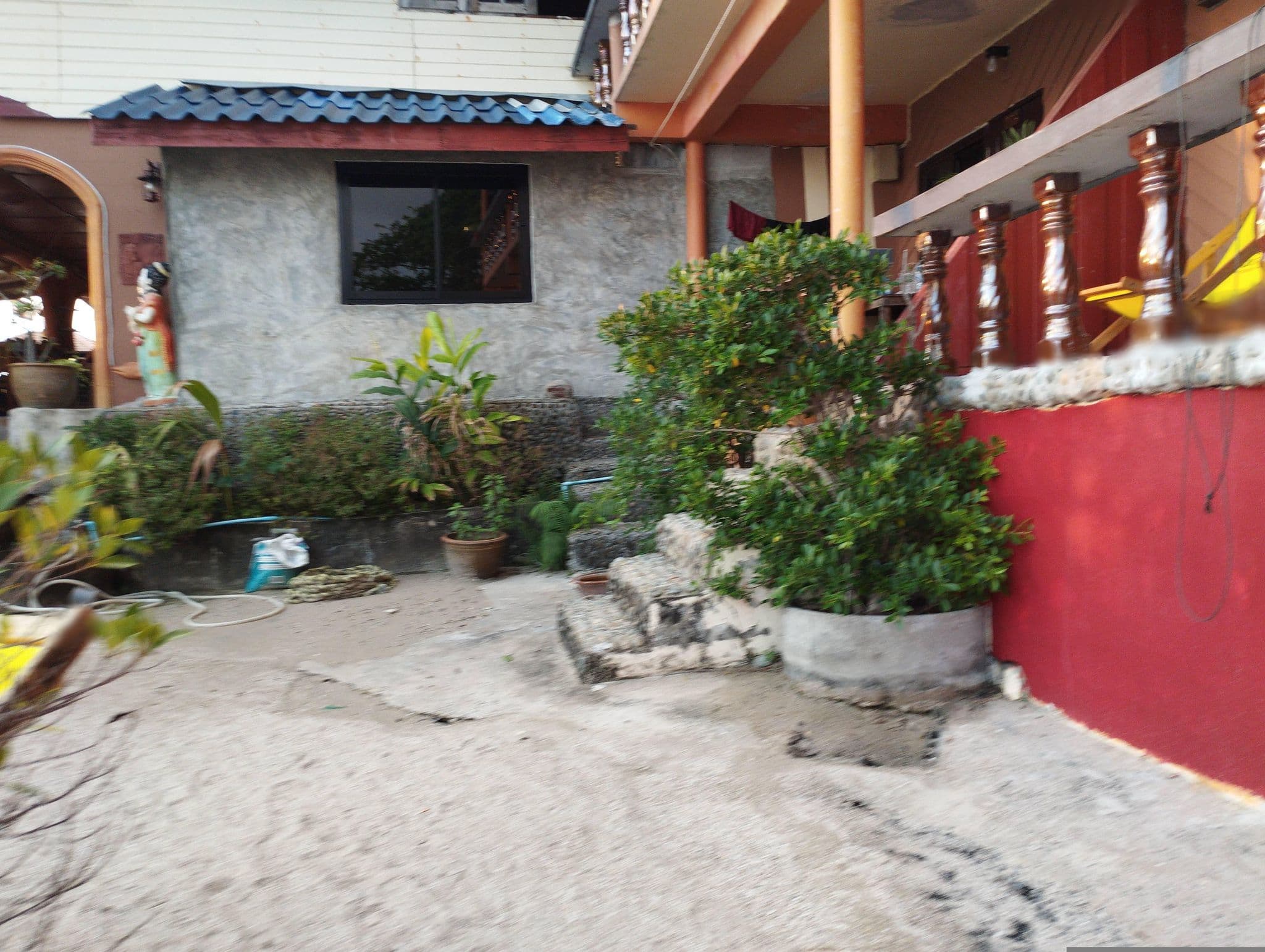Street view near Rock Sand Resort, Ko Chang