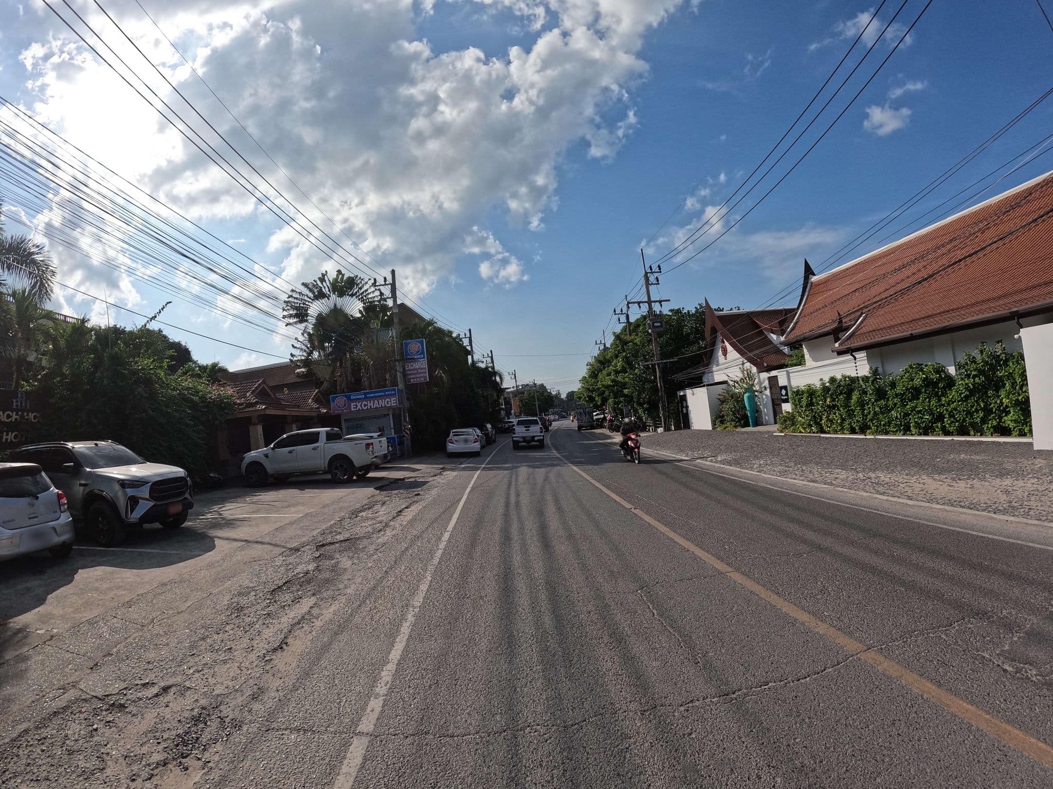 Street view near Beach House Samui, Ko Samui