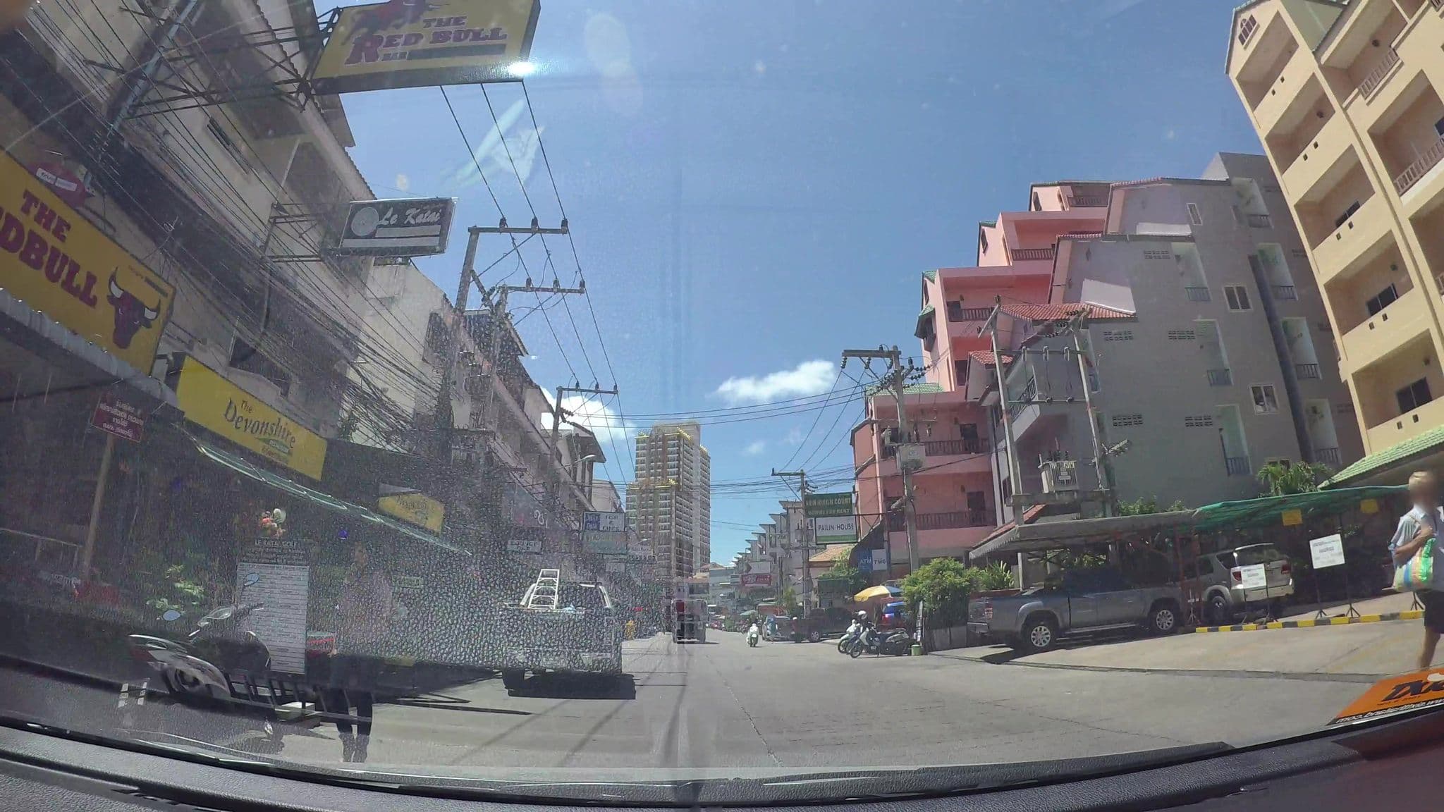 Street view near Shanghai Guest House, Pattaya