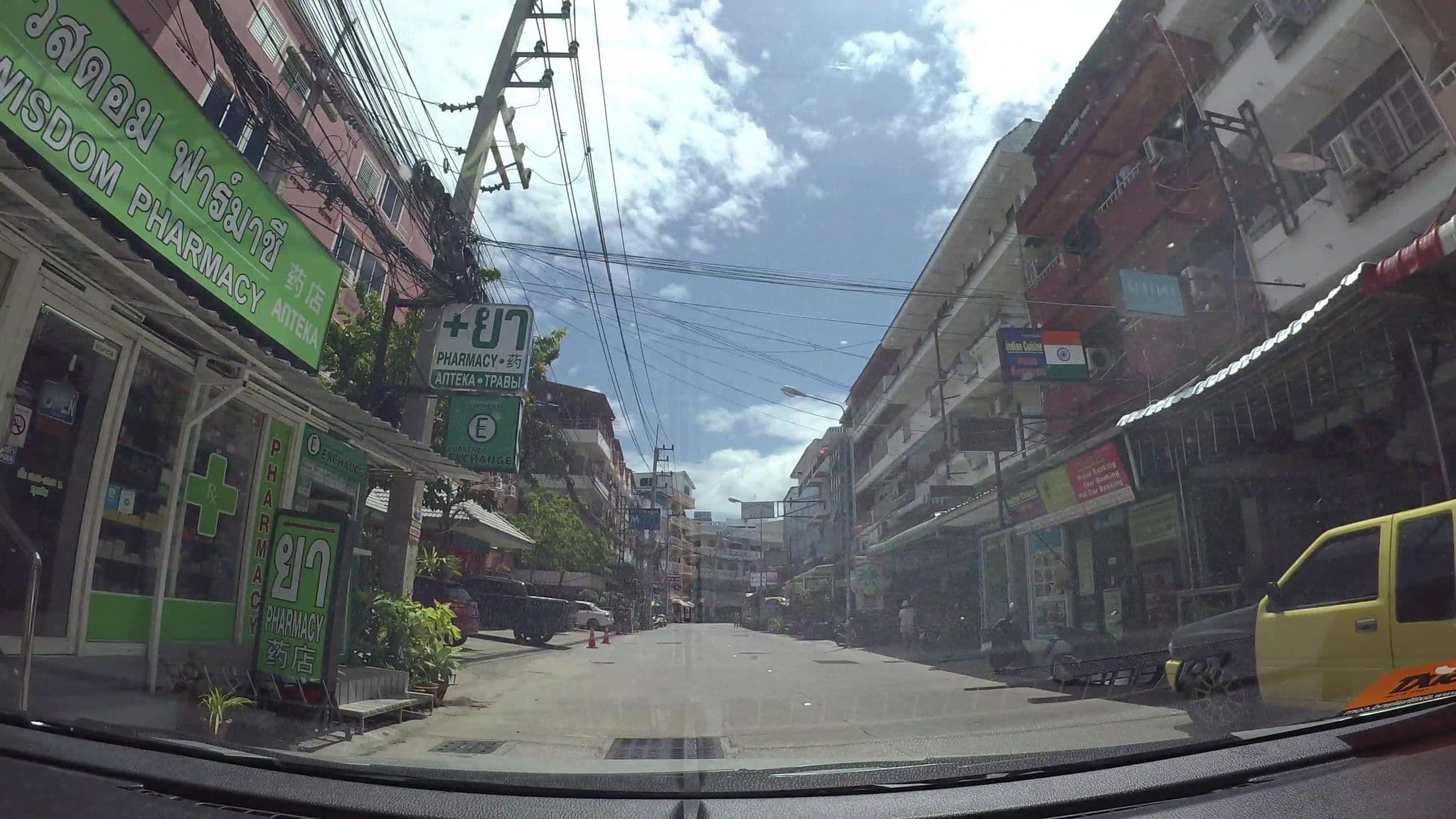 Street view near OS House, Pattaya