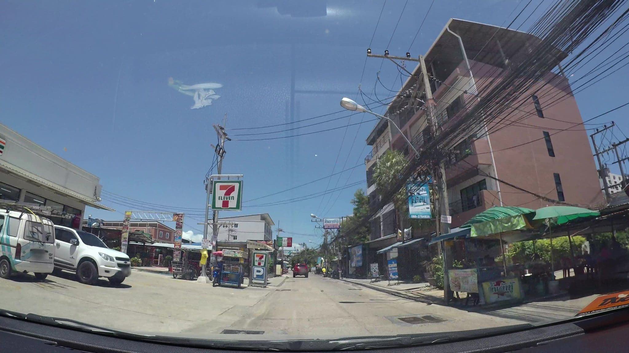 Street view near Jam Jun House, Pattaya — © kaart_3 (CC BY-SA · Mapillary)