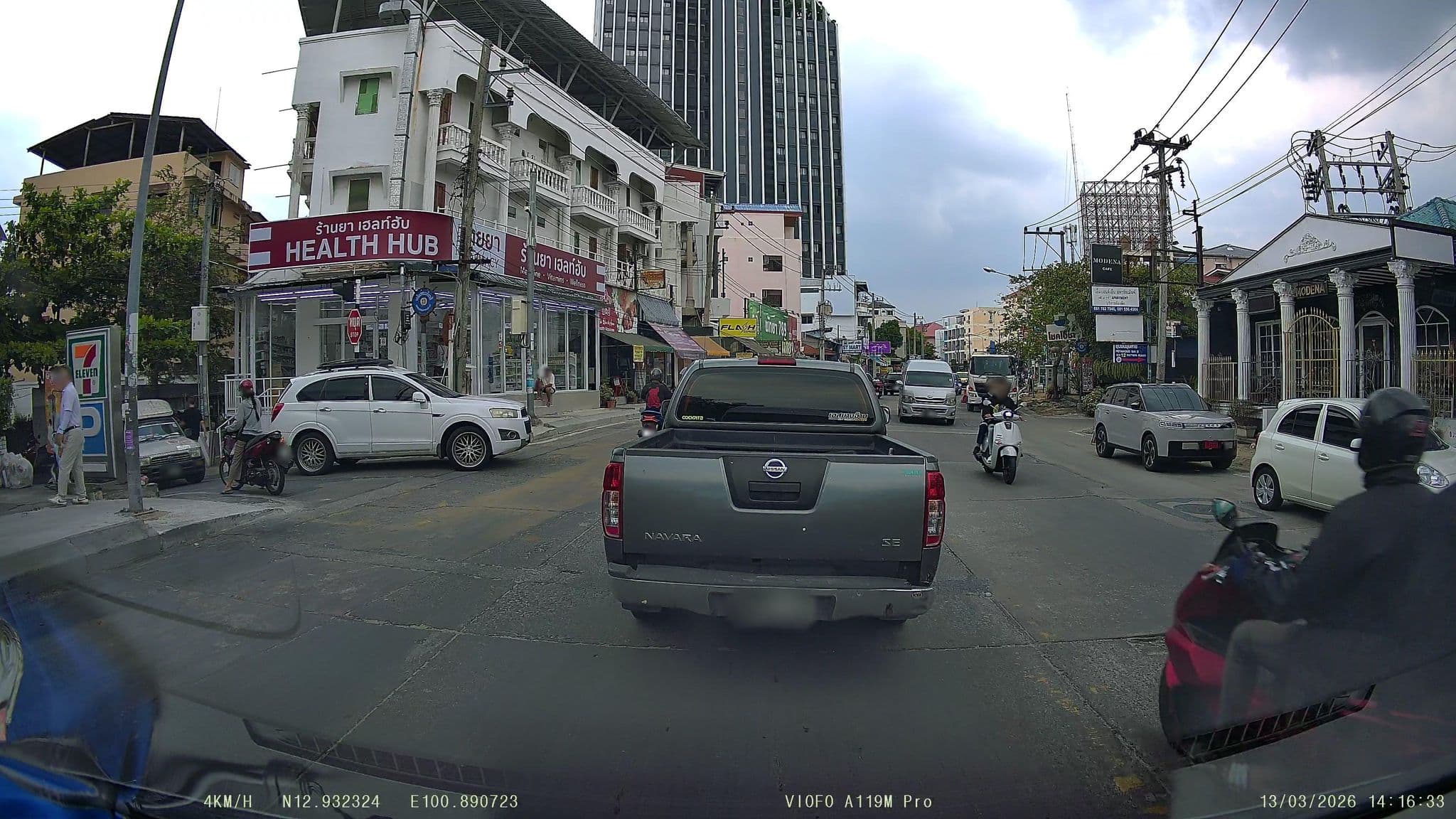 Street view near City Resort, Pattaya