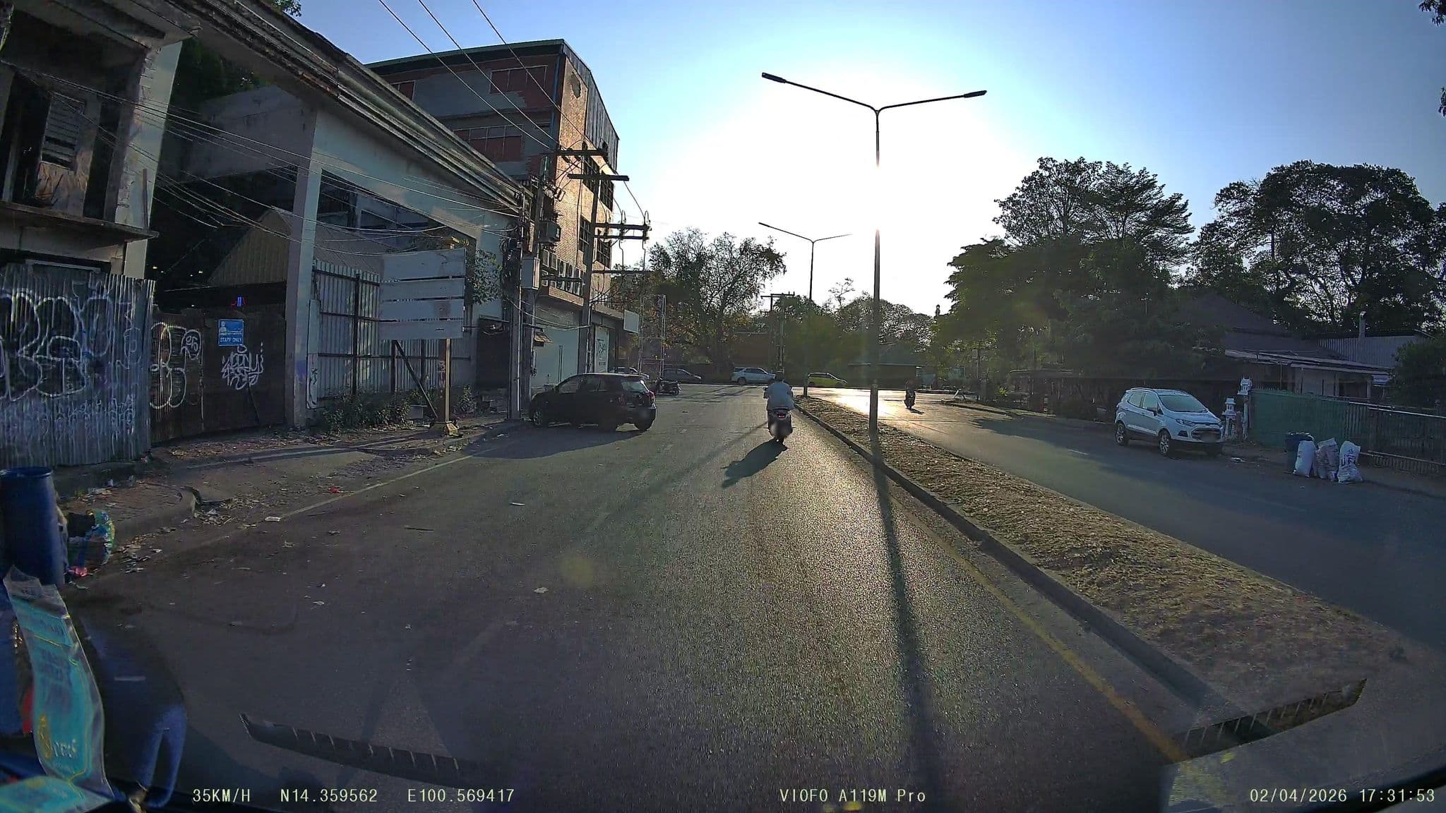 Street view near Baan Kong Homestay, Phra Nakhon Si Ayutthaya