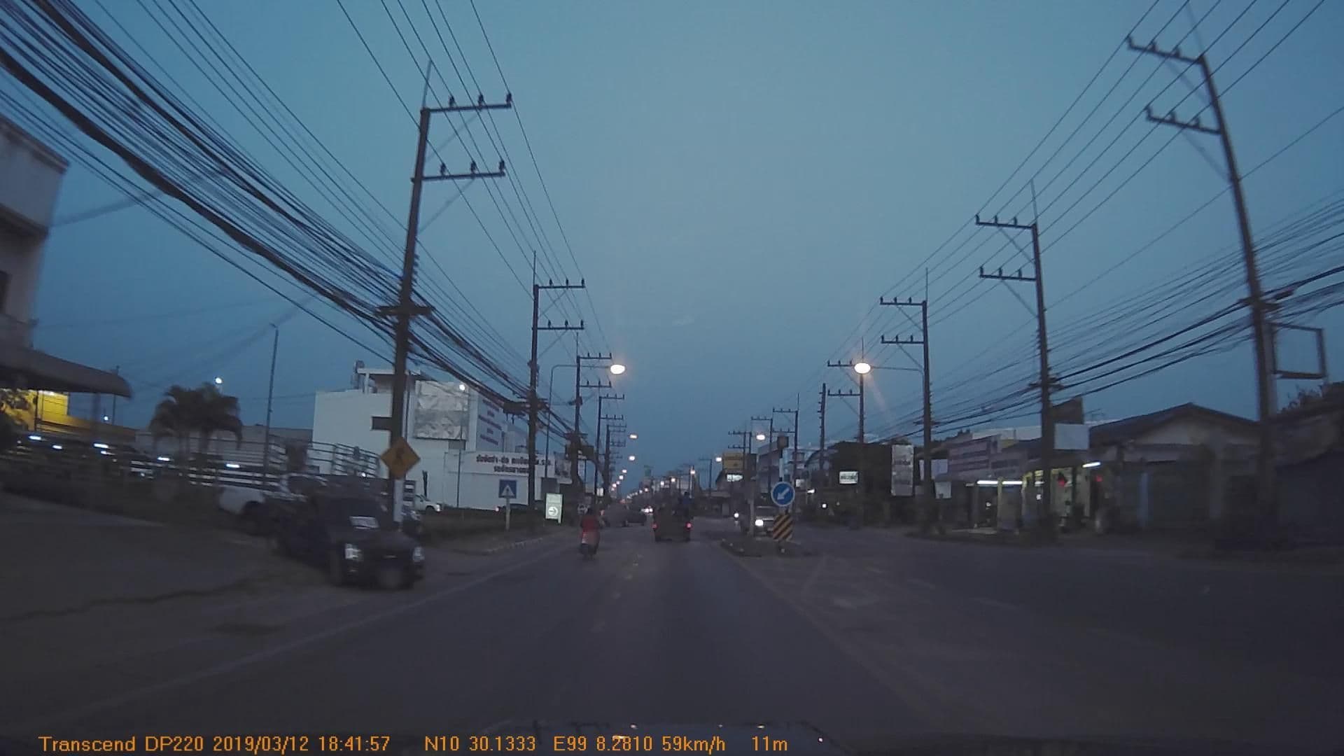 Street view near Wang Phai Hotel, Chumphon — © mapcreator (CC BY-SA · Mapillary)