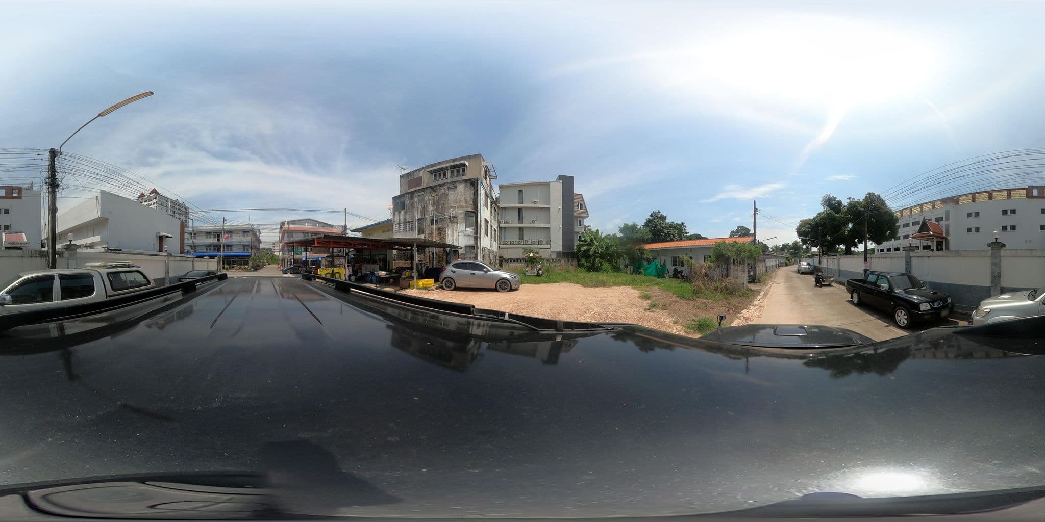 Street view near Diamon Hotel, Rayong — © syncnook (CC BY-SA · Mapillary)